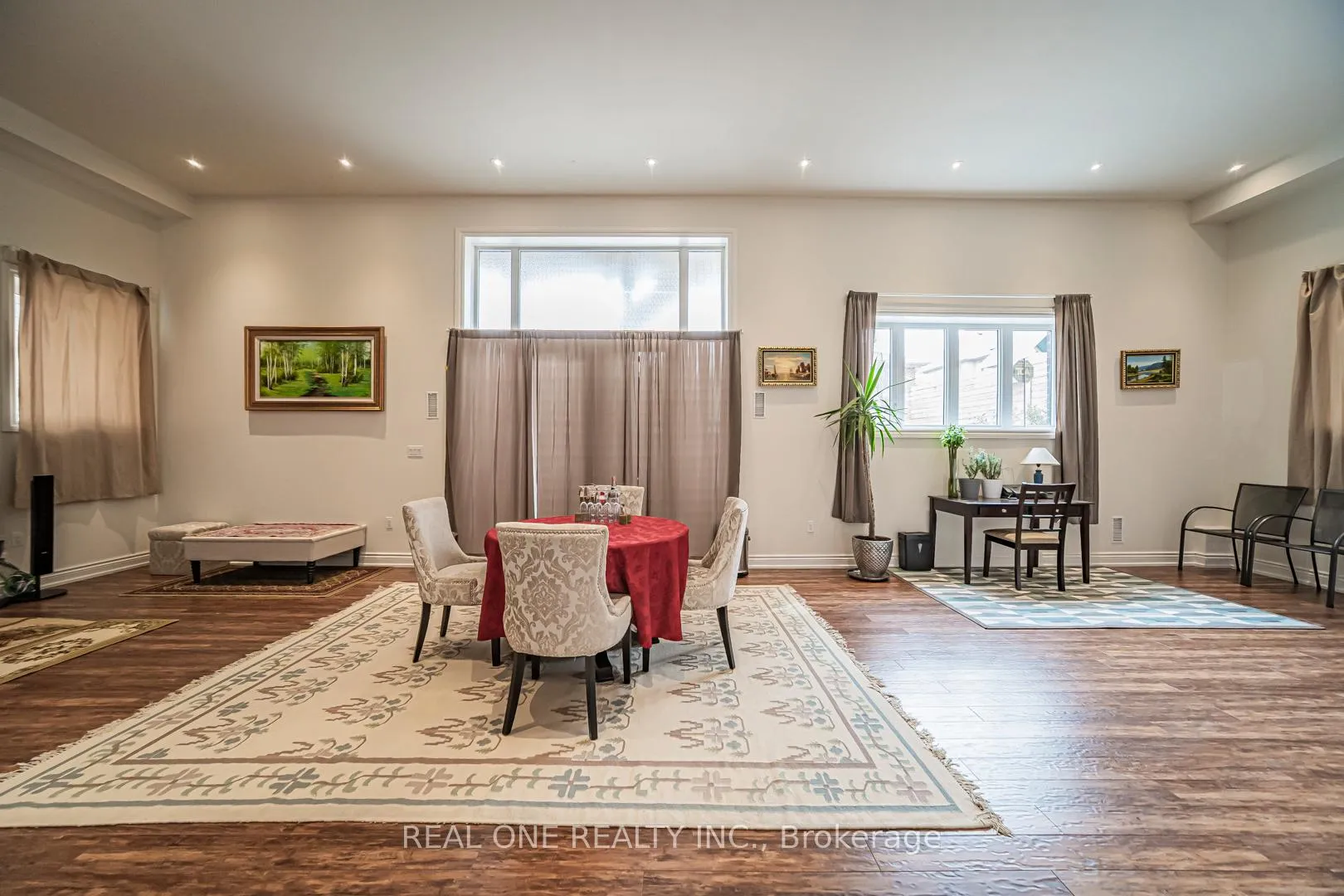 Photo 41 of 85 Dell Park Avenue, Toronto, Englemount-Lawrence — HOMEH