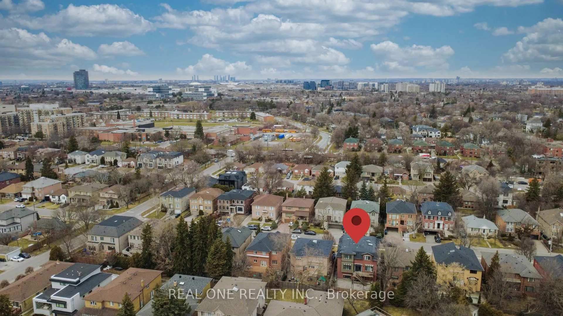 Photo 50 of 85 Dell Park Avenue, Toronto, Englemount-Lawrence — HOMEH