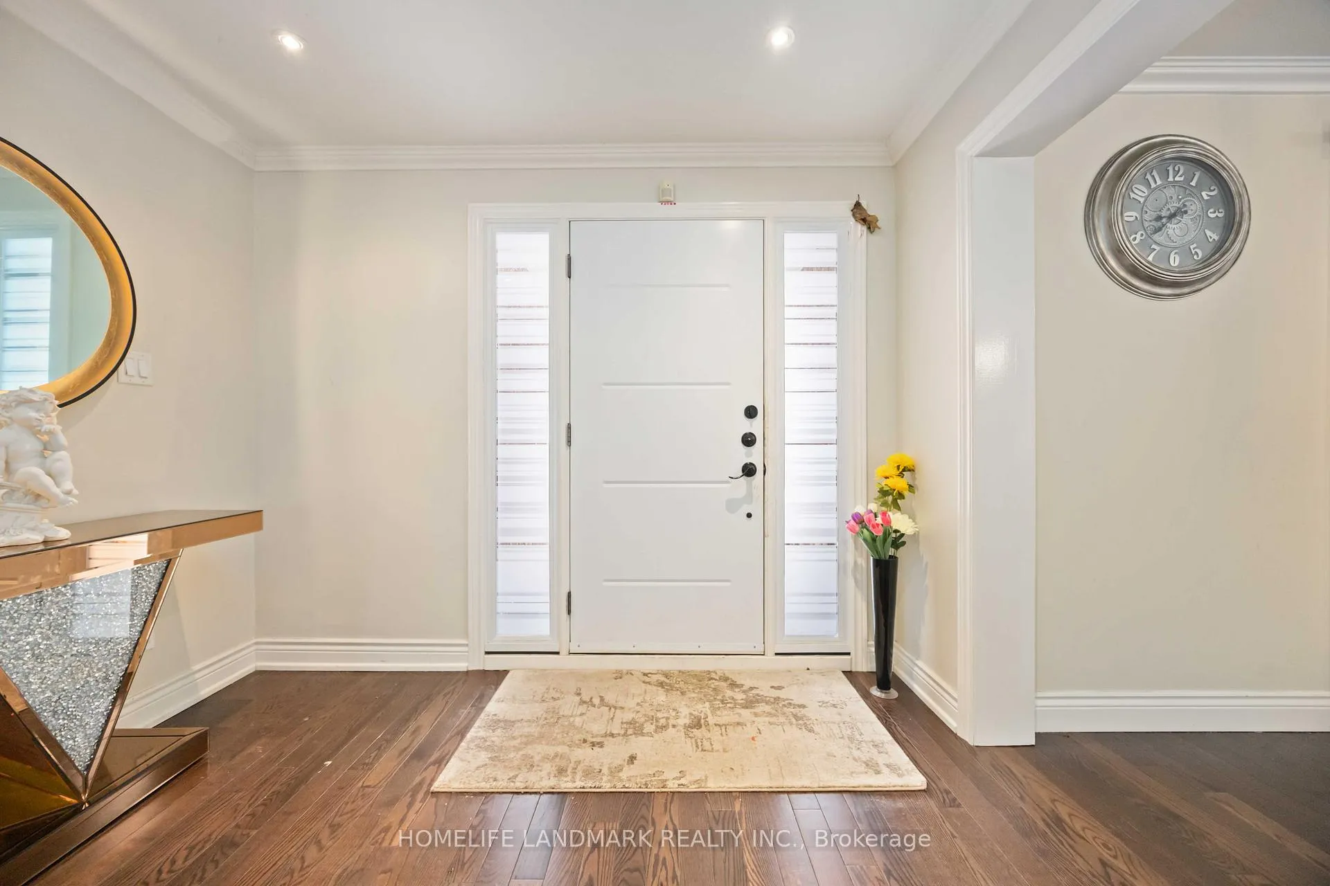 Photo 5 of 68 Linderwood Drive, Scarborough, Centennial Scarborough — HOMEH