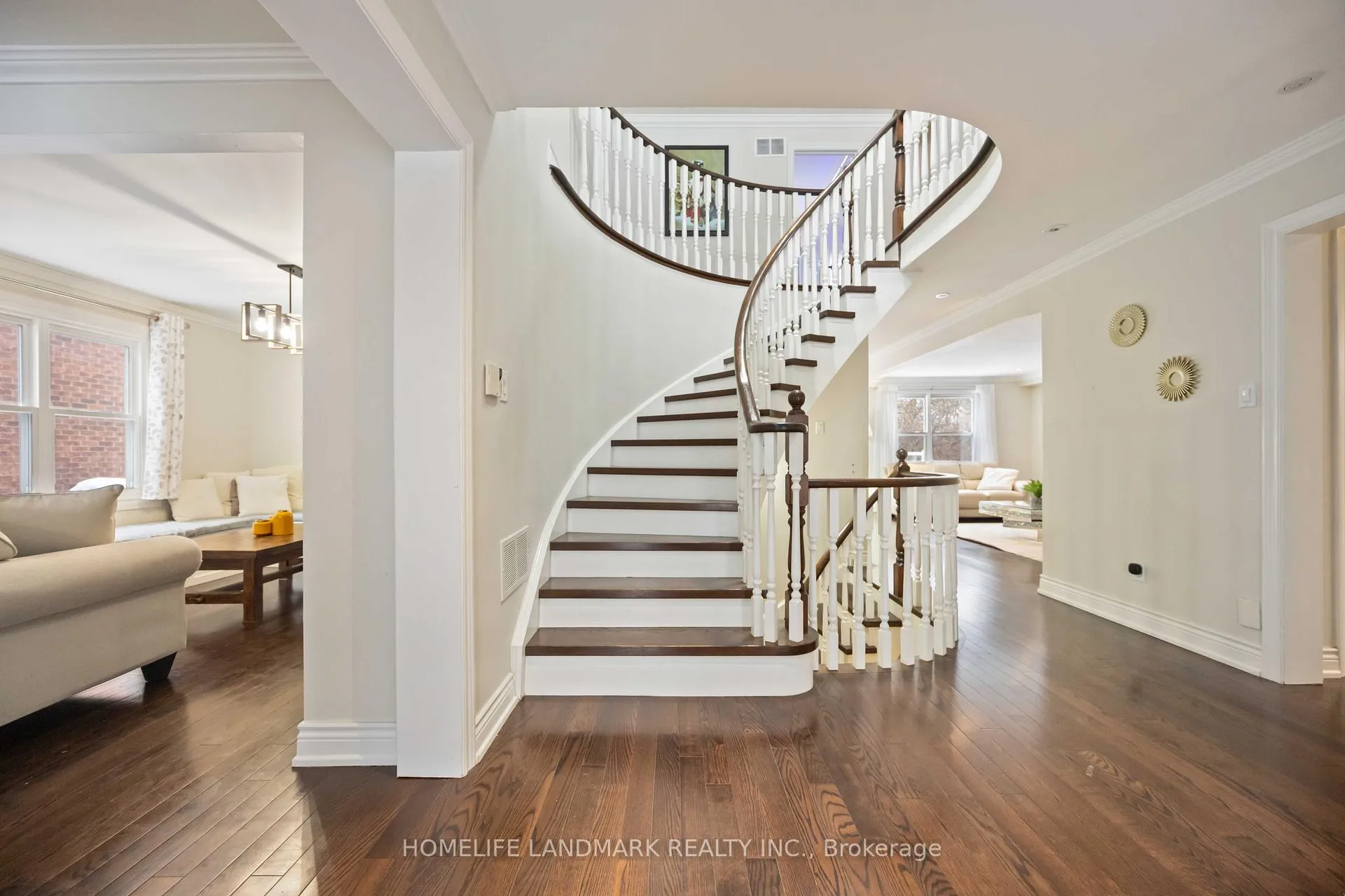 Photo 6 of 68 Linderwood Drive, Scarborough, Centennial Scarborough — HOMEH