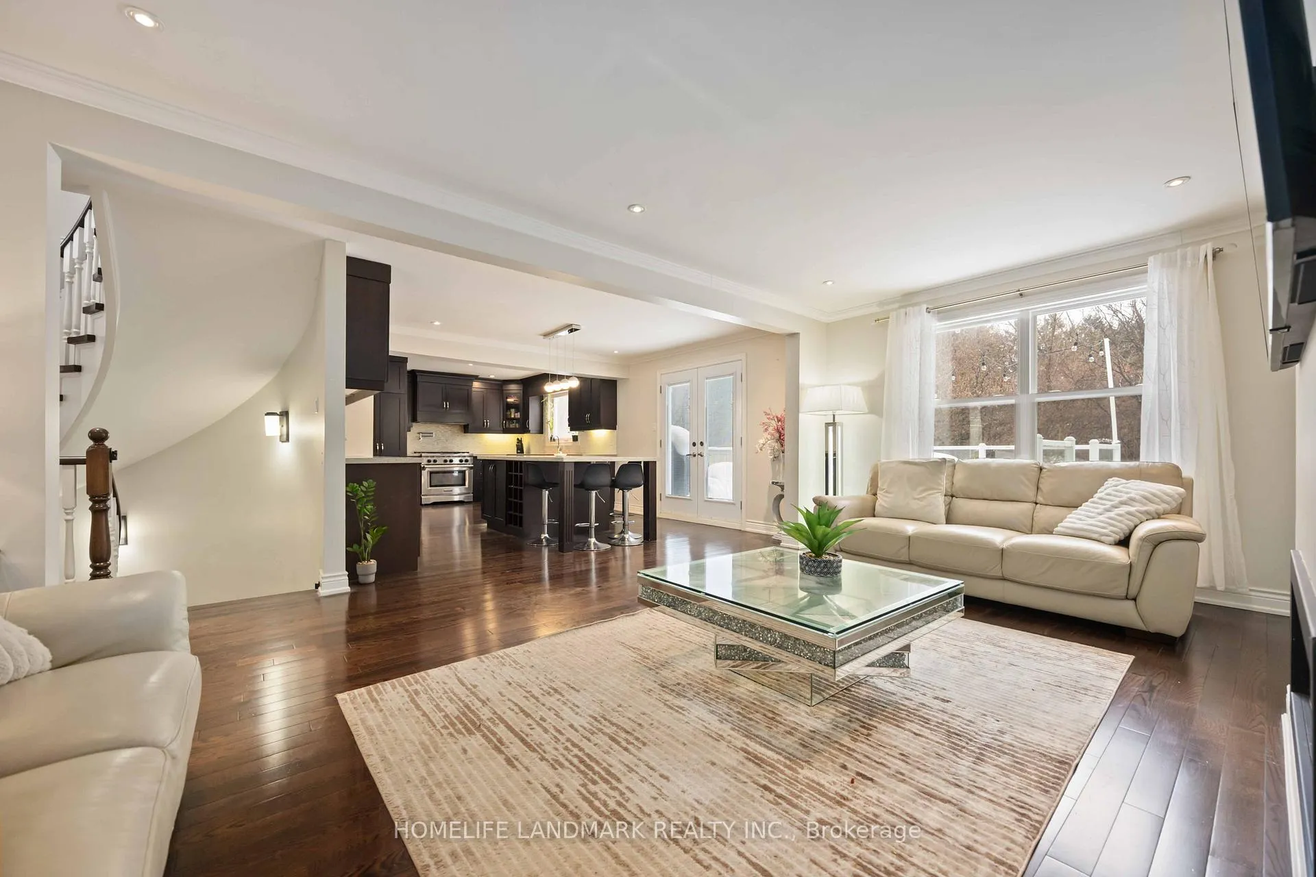 Photo 13 of 68 Linderwood Drive, Scarborough, Centennial Scarborough — HOMEH