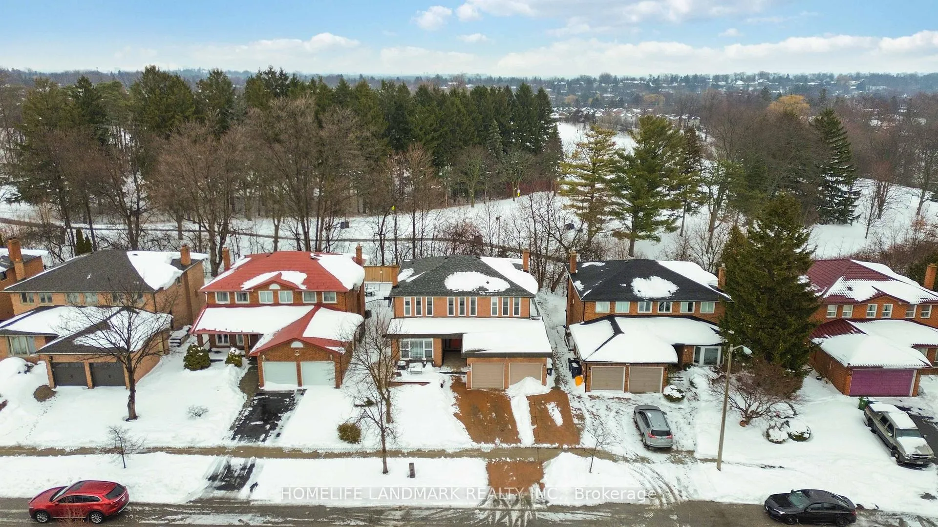 Photo 45 of 68 Linderwood Drive, Scarborough, Centennial Scarborough — HOMEH