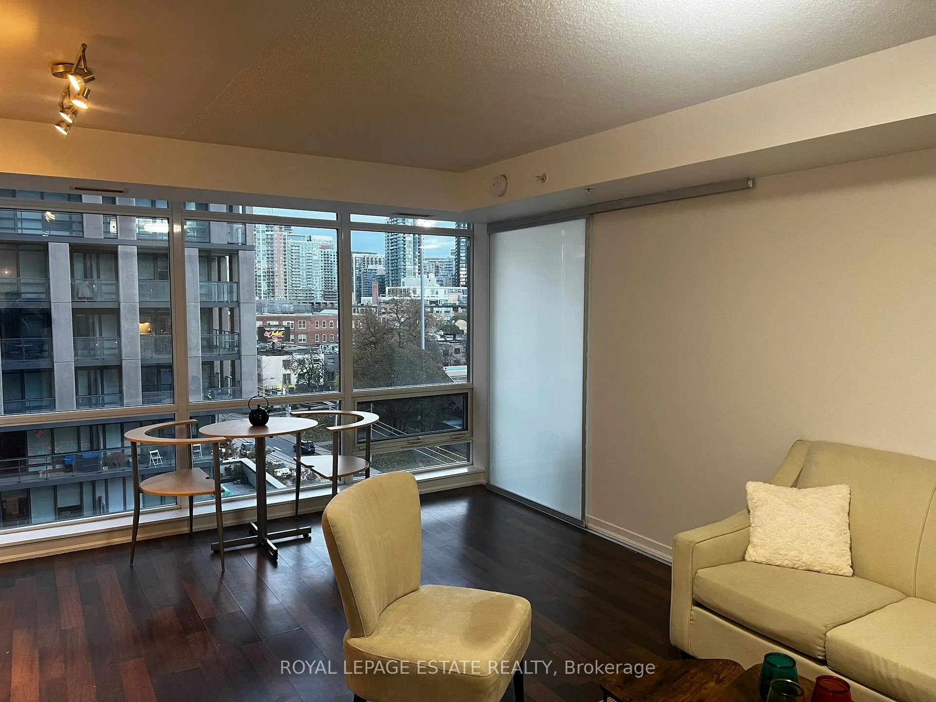 Photo 17 of Unit 612, 20 Joe Shuster Way, Toronto, South Parkdale — HOMEH