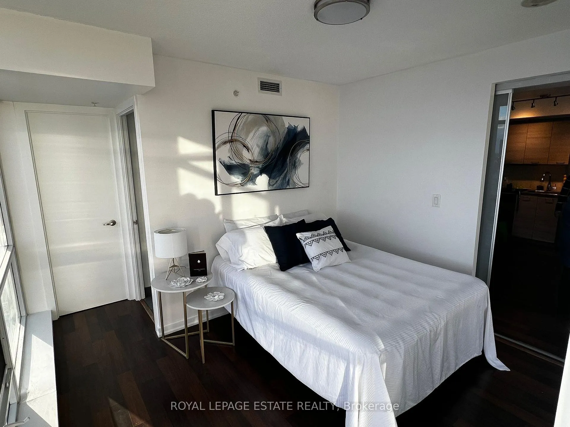 Photo 21 of Unit 612, 20 Joe Shuster Way, Toronto, South Parkdale — HOMEH