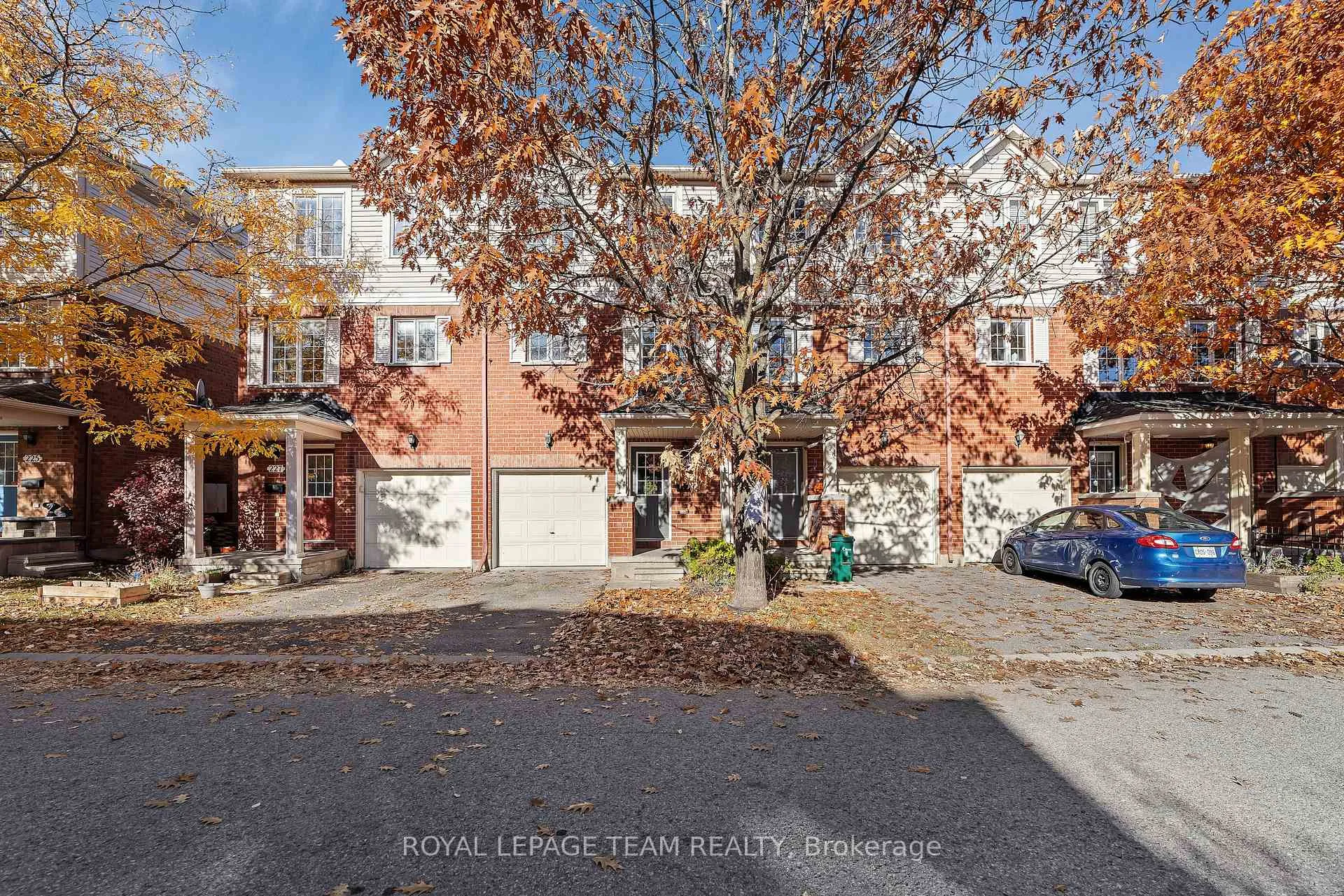 Photo 1 of Unit 229, 90 Edenvale Drive, Ottawa, Kanata - Beaverbrook — HOMEH