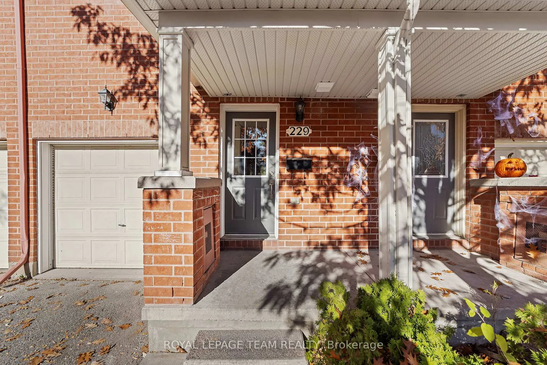 Photo 3 of Unit 229, 90 Edenvale Drive, Ottawa, Kanata - Beaverbrook — HOMEH