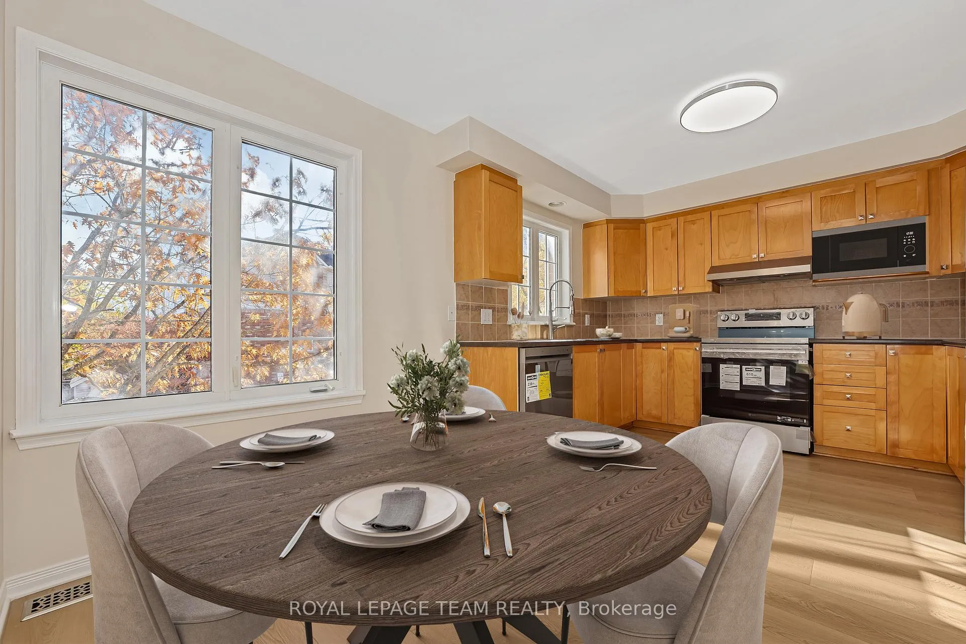 Photo 16 of Unit 229, 90 Edenvale Drive, Ottawa, Kanata - Beaverbrook — HOMEH
