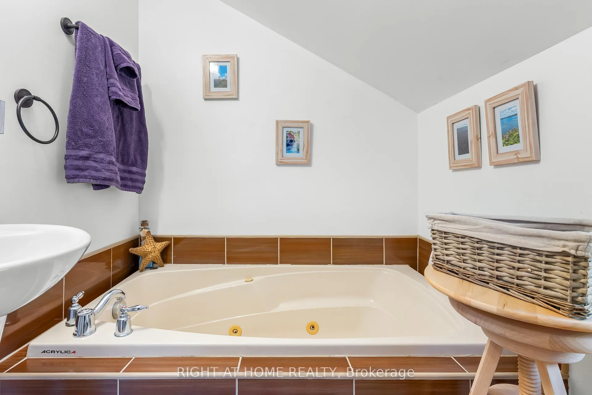 Photo 17 of 356 Manly Street, Midland — HOMEH