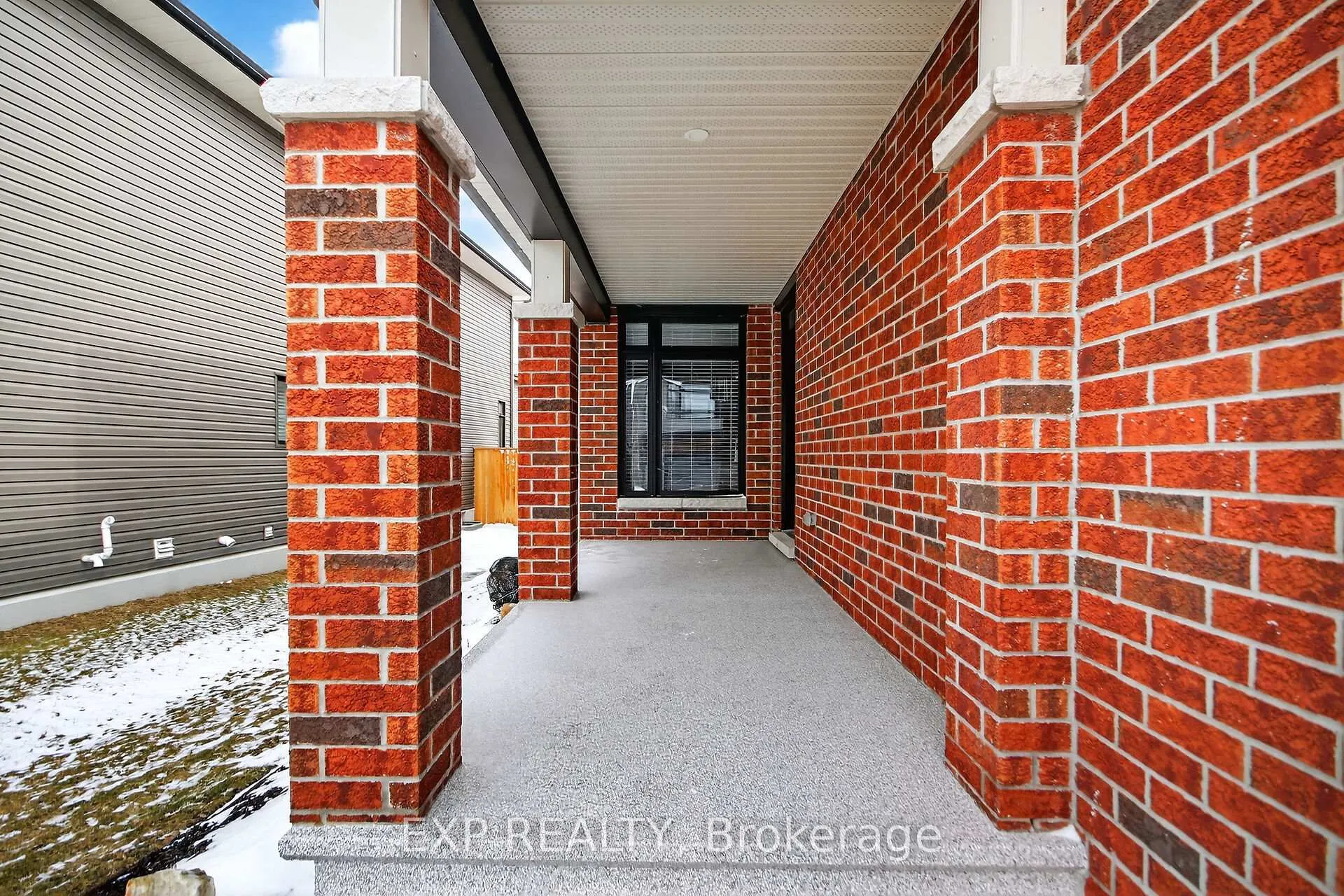 Photo 3 of 169 Bristol Crescent, North Grenville, Kemptville — HOMEH