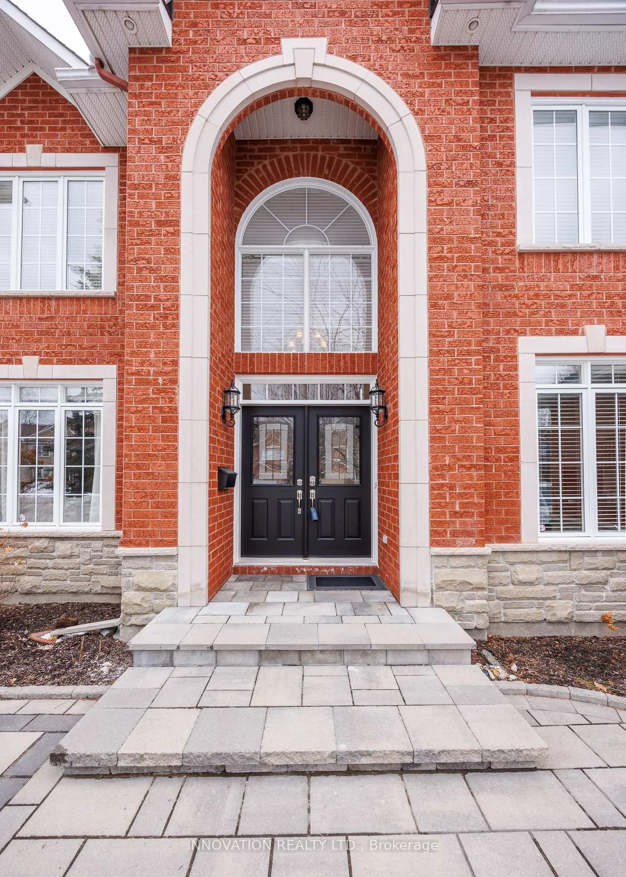 Photo 4 of 16 Charlesworth Court, Ottawa, Kanata - Kanata Lakes/Heritage Hills — HOMEH