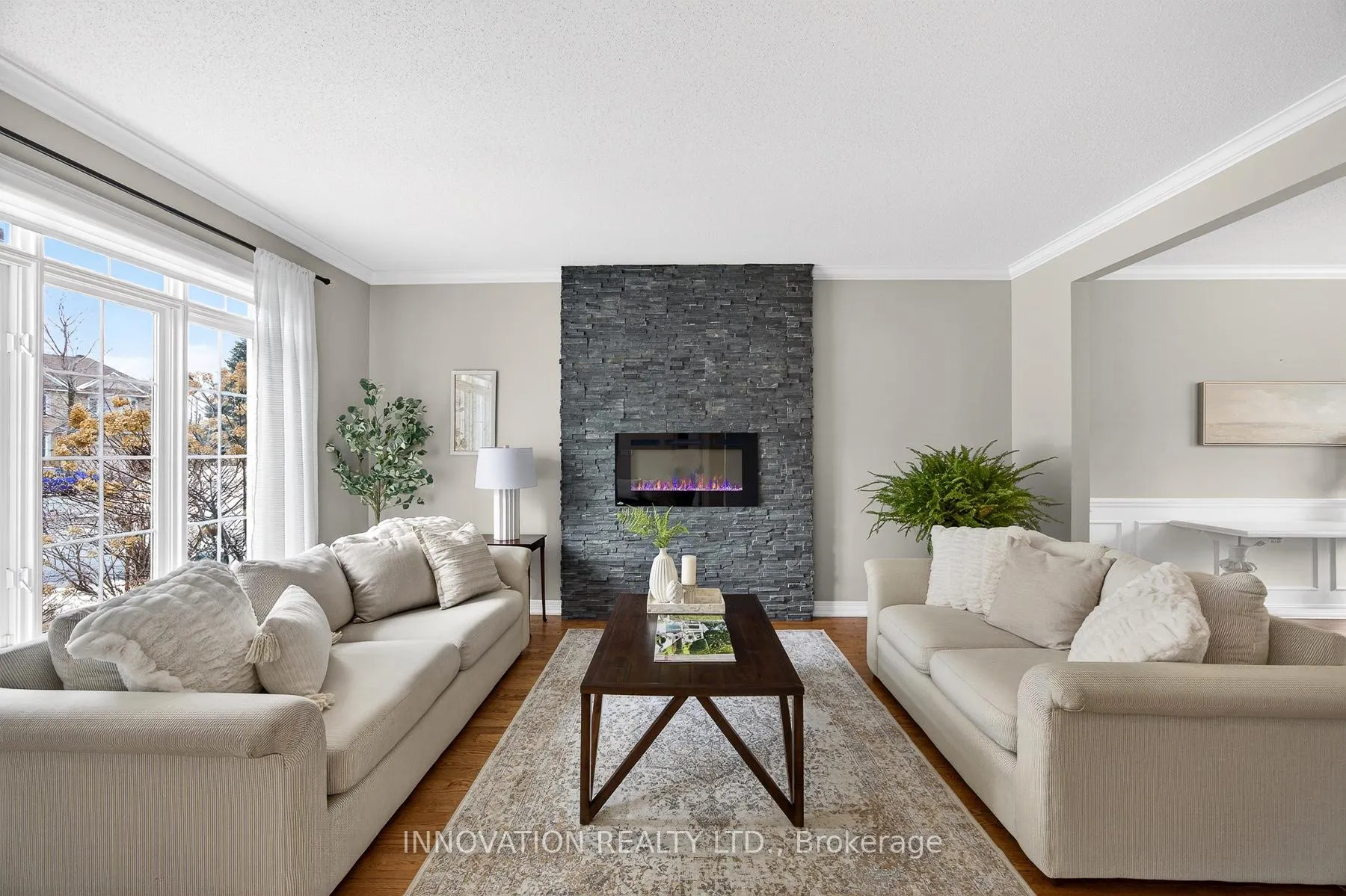 Photo 7 of 16 Charlesworth Court, Ottawa, Kanata - Kanata Lakes/Heritage Hills — HOMEH