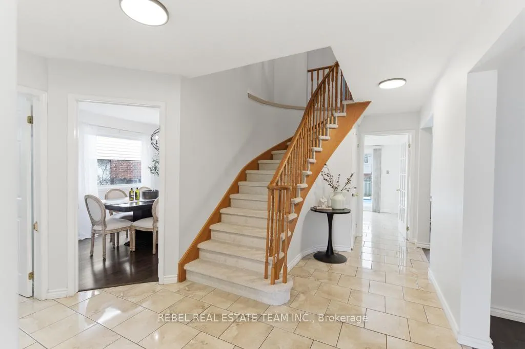 Photo 3 of 62 Ennisclare Place, Whitby, Pringle Creek — HOMEH