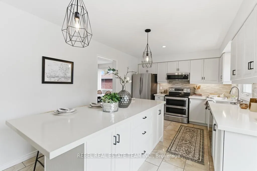 Photo 7 of 62 Ennisclare Place, Whitby, Pringle Creek — HOMEH