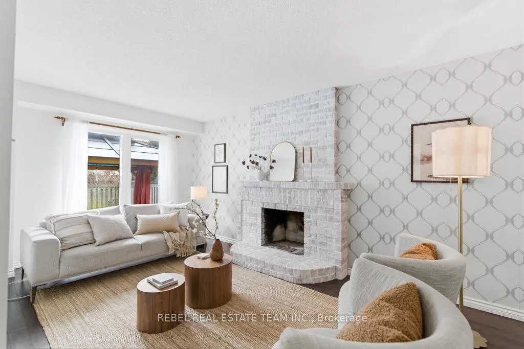 Photo 13 of 62 Ennisclare Place, Whitby, Pringle Creek — HOMEH
