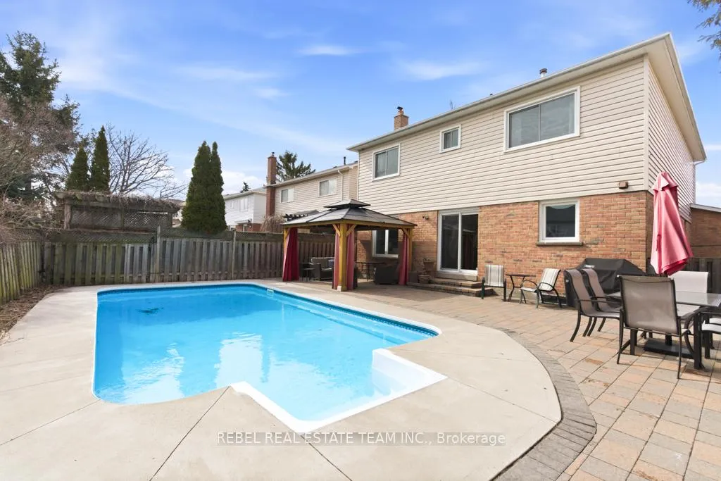 Photo 37 of 62 Ennisclare Place, Whitby, Pringle Creek — HOMEH