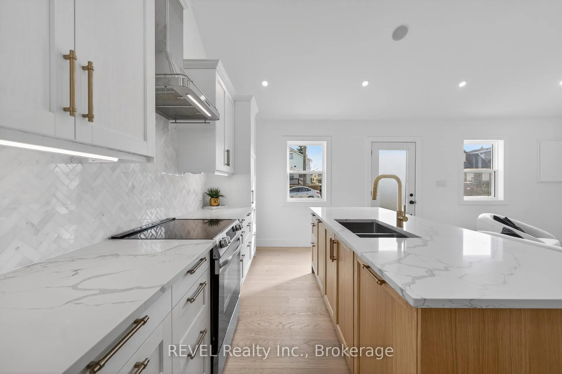 Photo 19 of 12 Bailey Street, St. Catharines, Western Hill — HOMEH