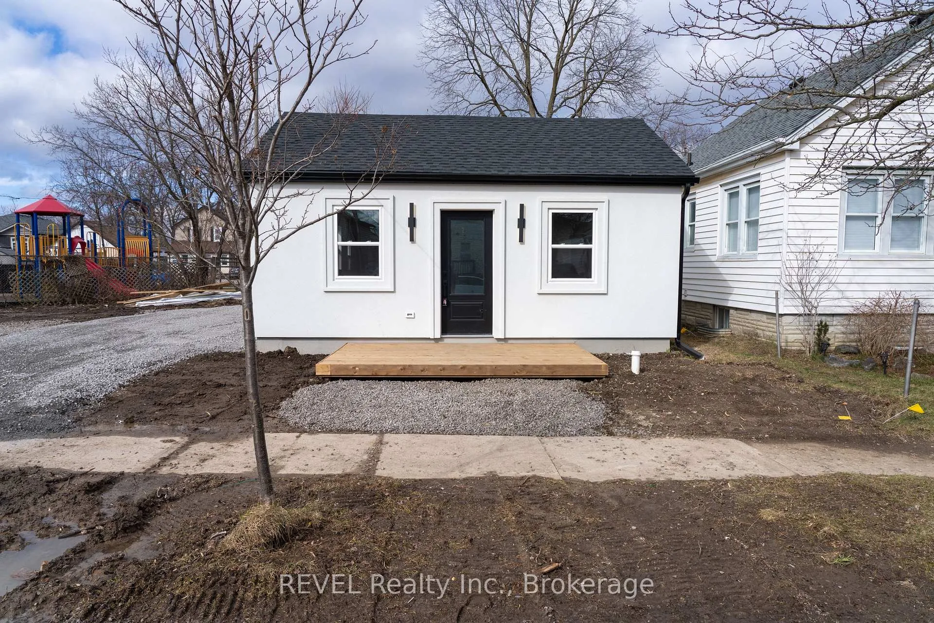 Photo 34 of 12 Bailey Street, St. Catharines, Western Hill — HOMEH