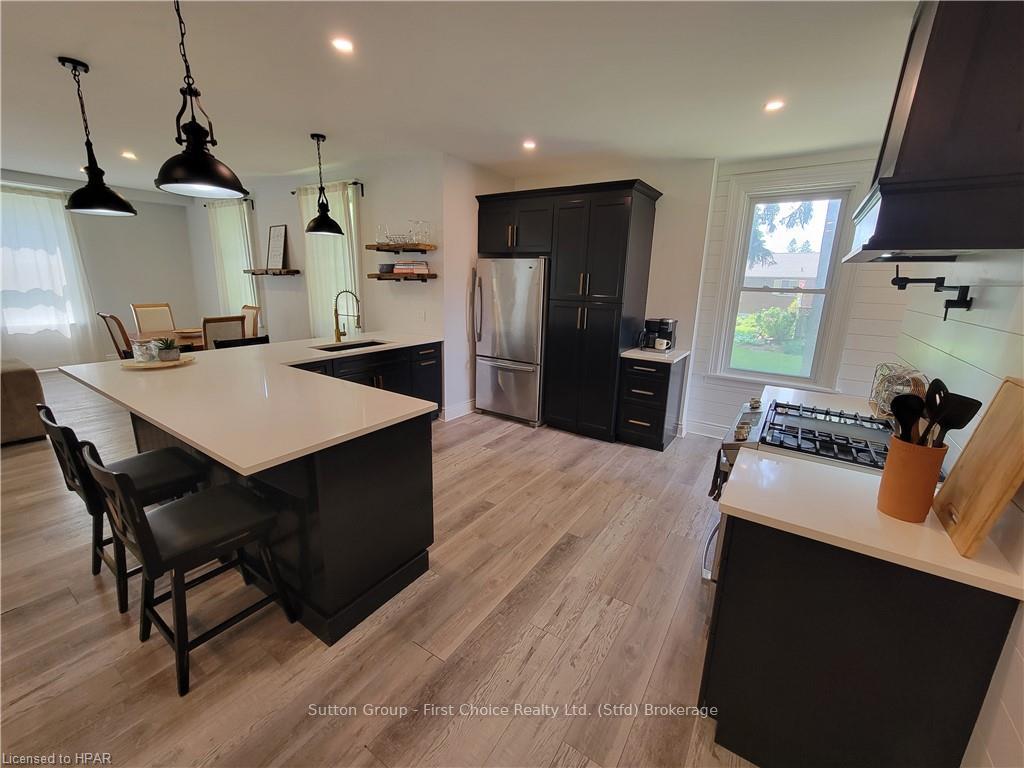 Photo 12 of 53 Wilson Street, Huron East, Seaforth — HOMEH