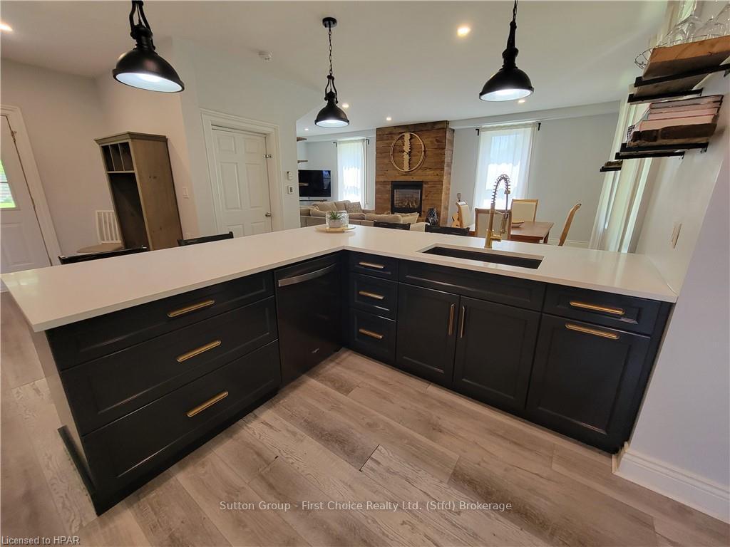 Photo 14 of 53 Wilson Street, Huron East, Seaforth — HOMEH