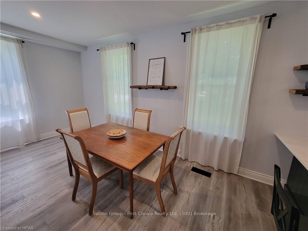 Photo 16 of 53 Wilson Street, Huron East, Seaforth — HOMEH
