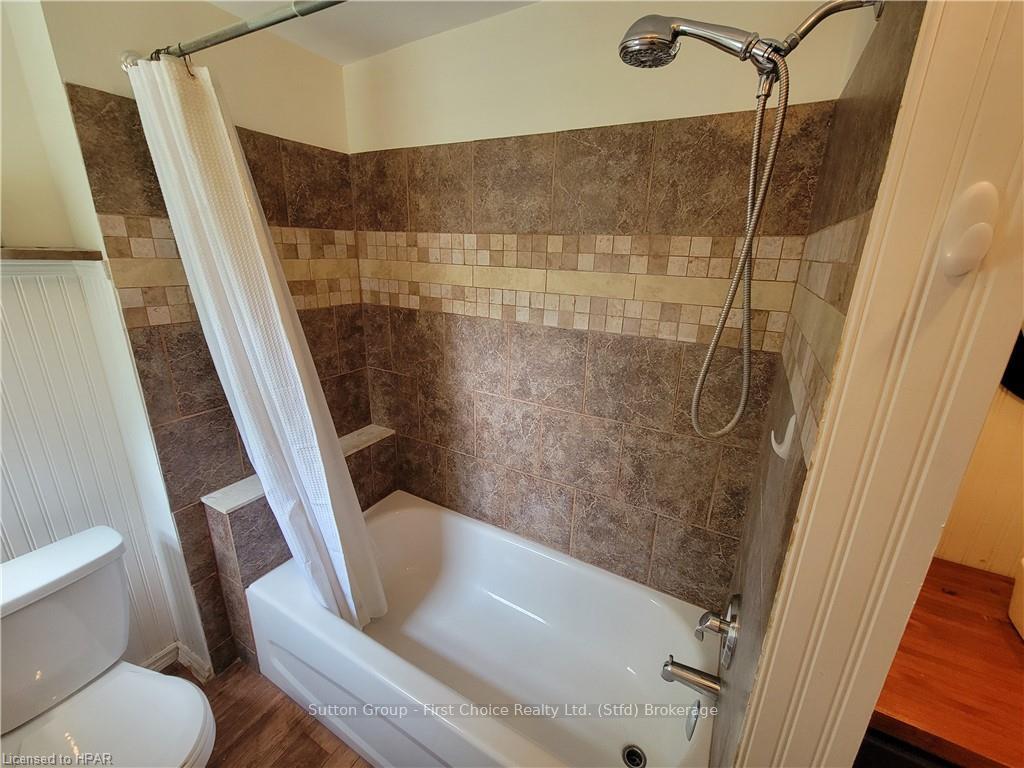 Photo 33 of 53 Wilson Street, Huron East, Seaforth — HOMEH