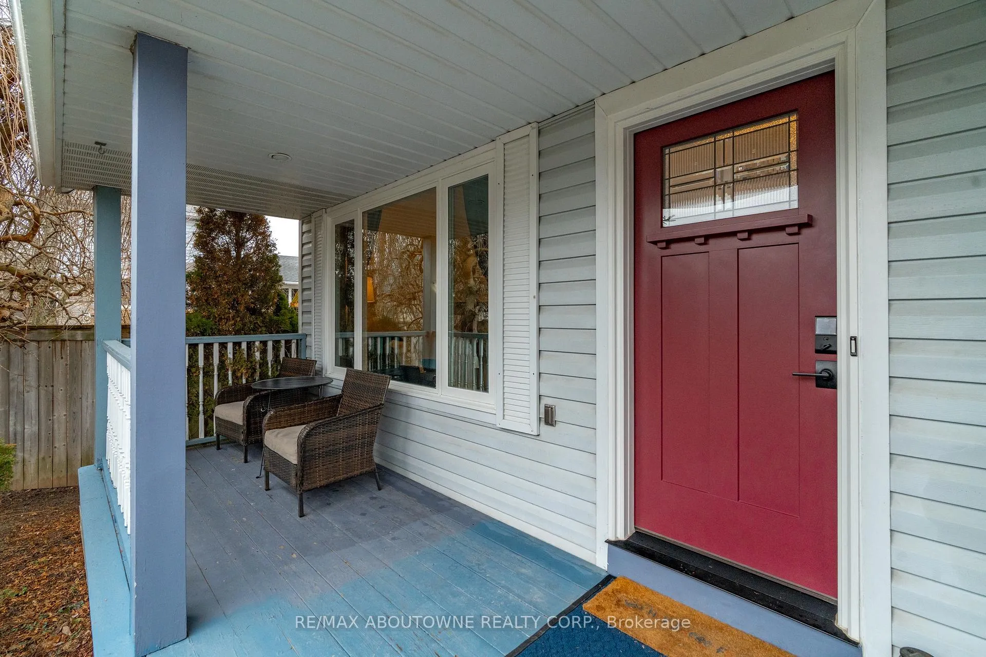 Photo 3 of 42 Celia Crescent, Guelph, Dovercliffe Park/Old University — HOMEH