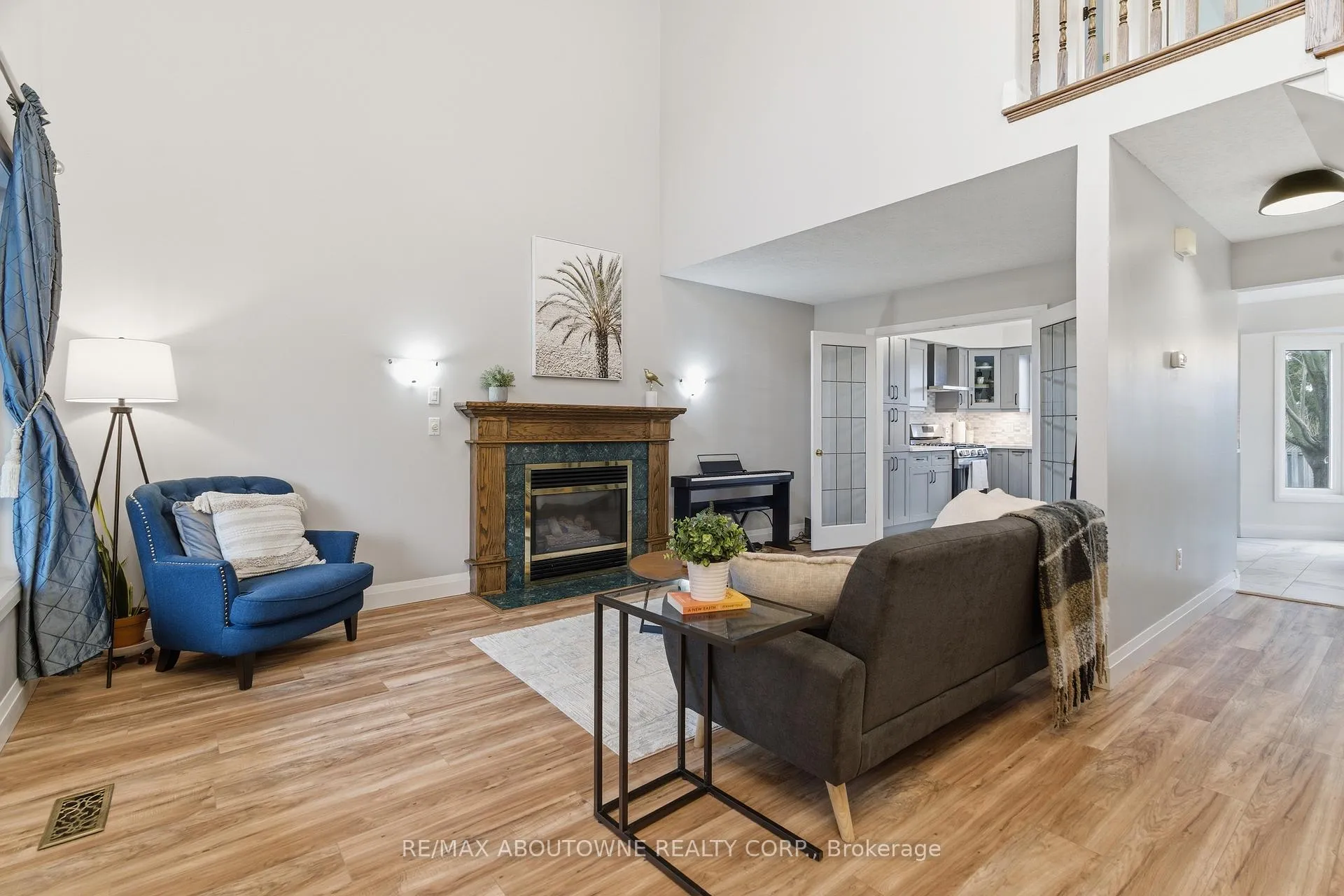 Photo 7 of 42 Celia Crescent, Guelph, Dovercliffe Park/Old University — HOMEH