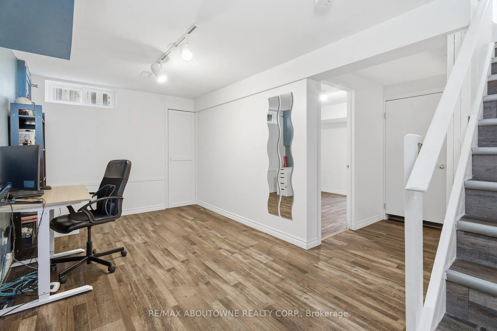 Photo 27 of 42 Celia Crescent, Guelph, Dovercliffe Park/Old University — HOMEH