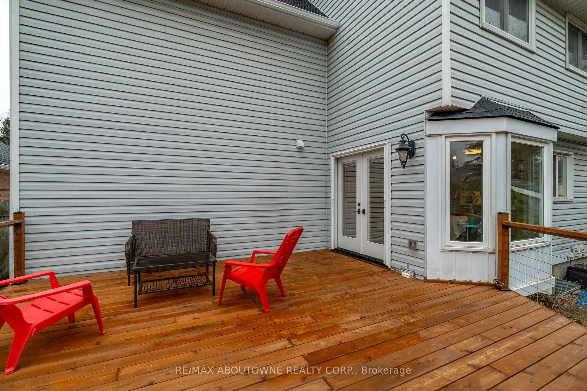 Photo 33 of 42 Celia Crescent, Guelph, Dovercliffe Park/Old University — HOMEH