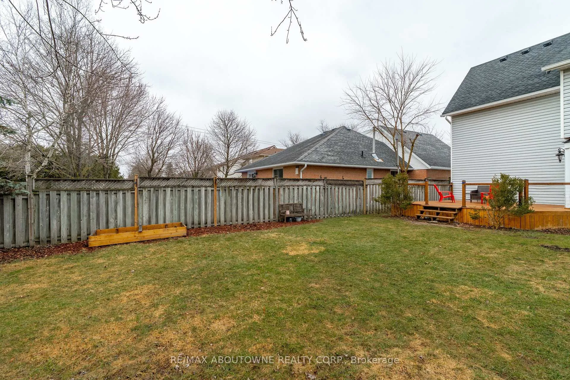 Photo 38 of 42 Celia Crescent, Guelph, Dovercliffe Park/Old University — HOMEH
