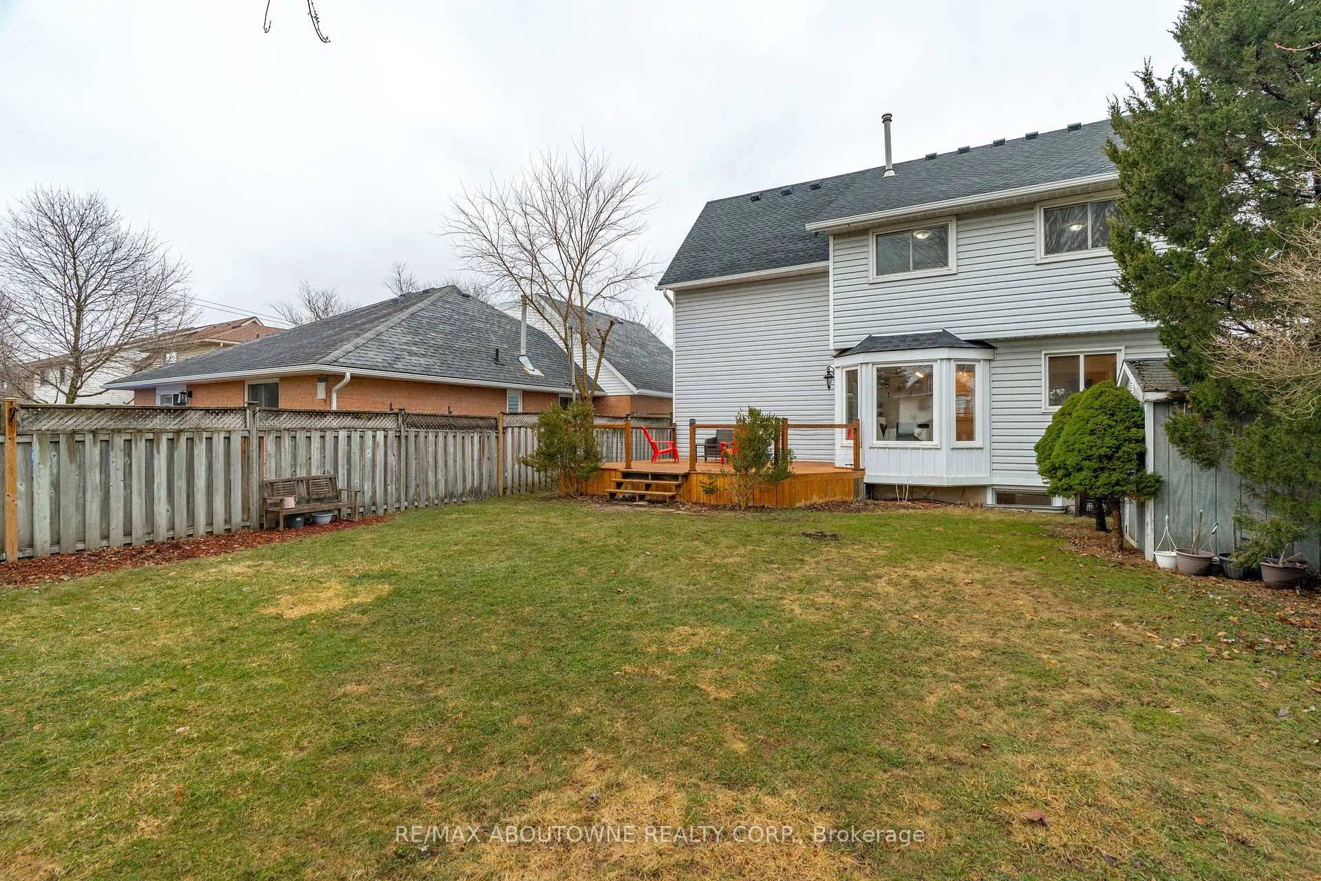 Photo 39 of 42 Celia Crescent, Guelph, Dovercliffe Park/Old University — HOMEH