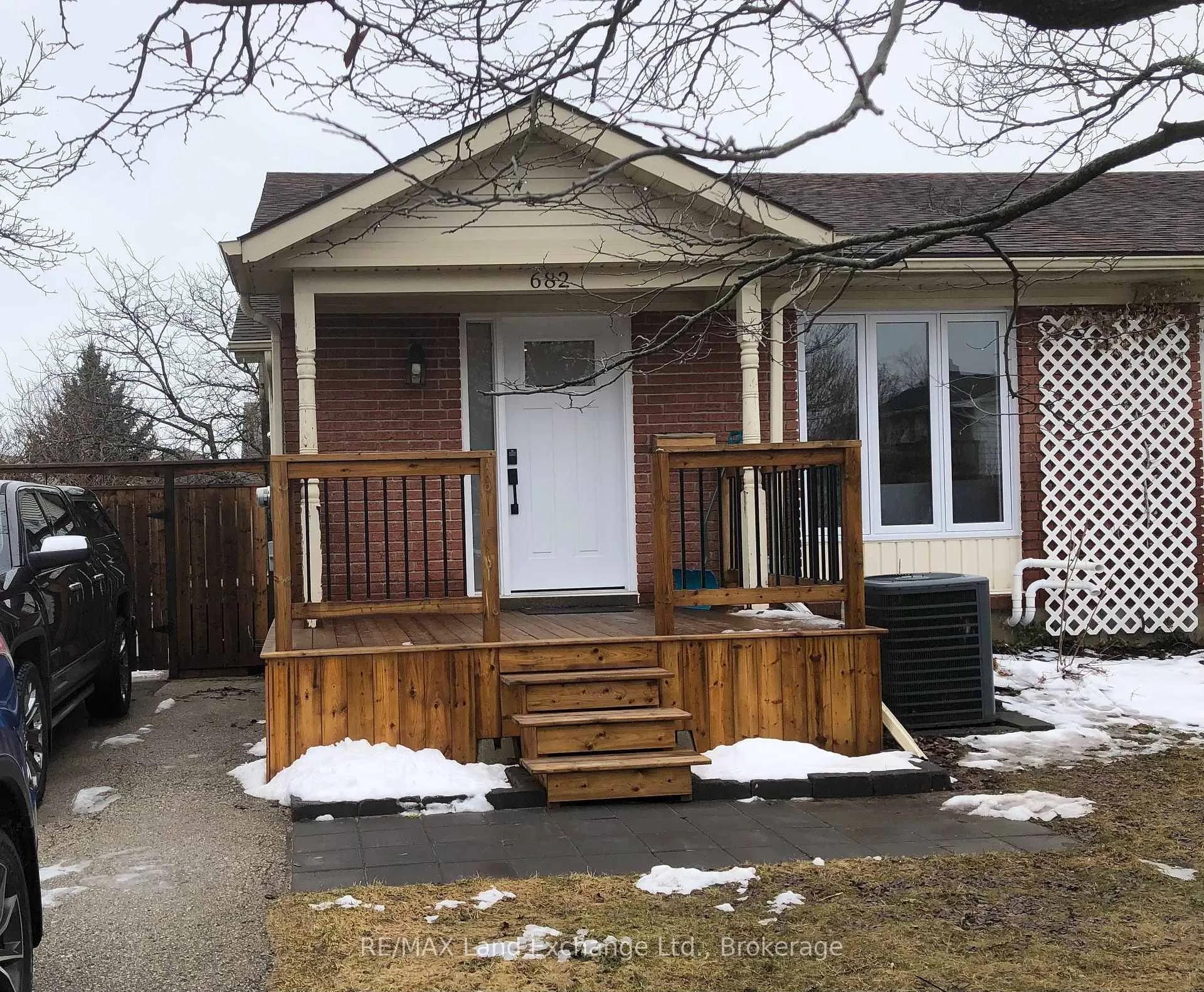 Photo 1 of 682 Kennard Crescent, Kincardine — HOMEH