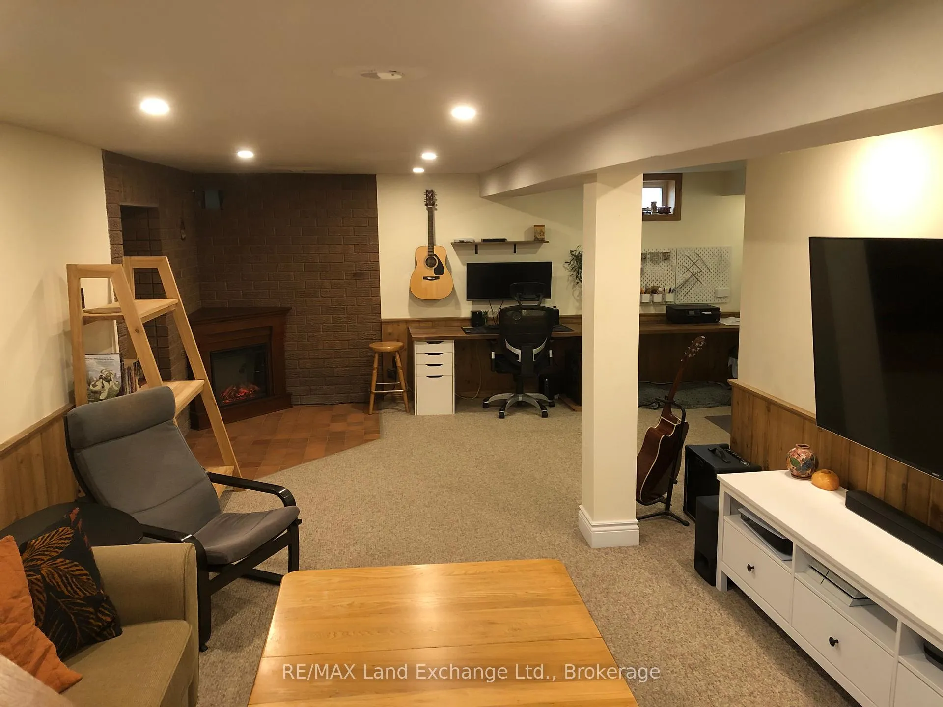 Photo 10 of 682 Kennard Crescent, Kincardine — HOMEH