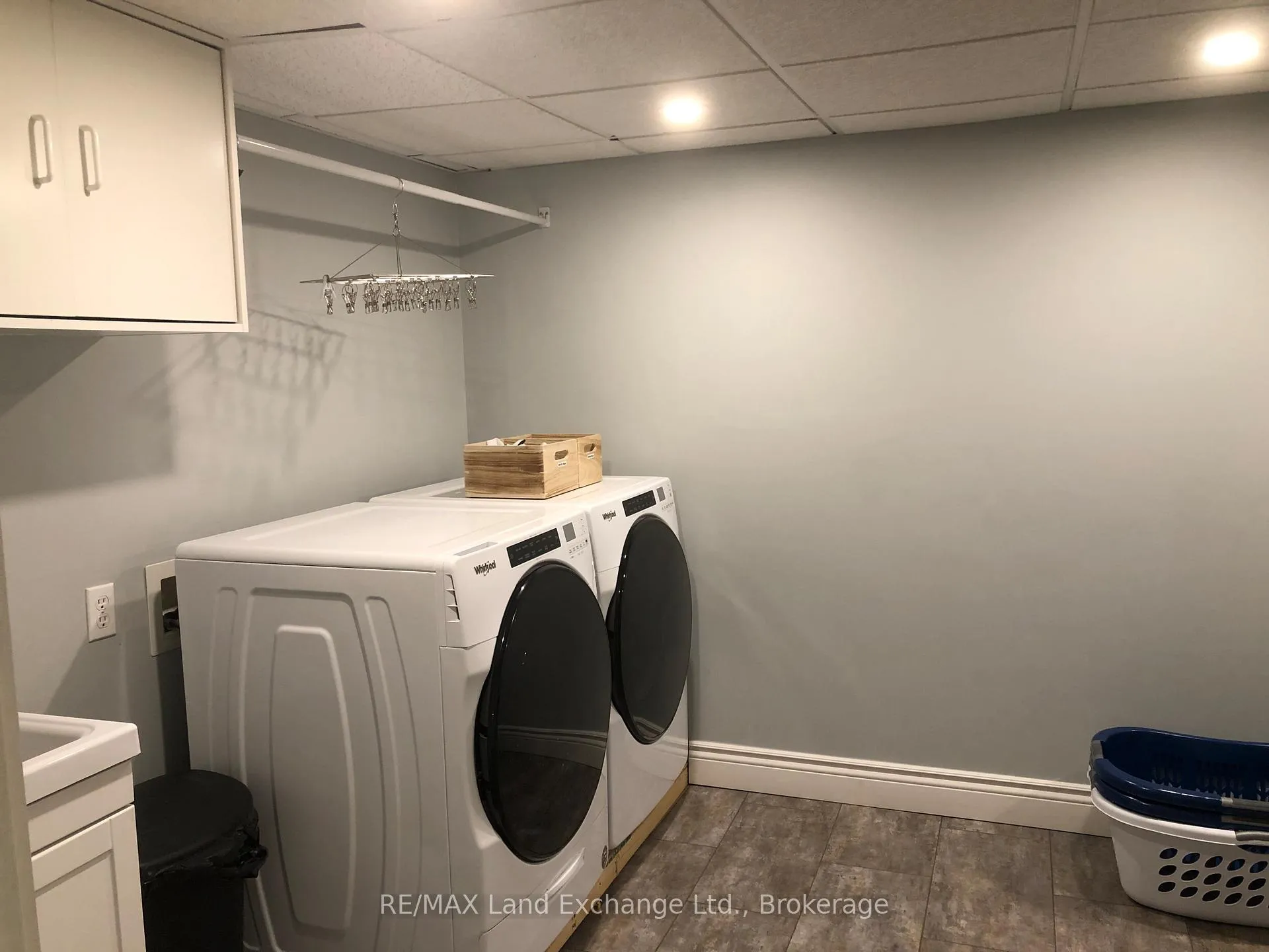 Photo 13 of 682 Kennard Crescent, Kincardine — HOMEH