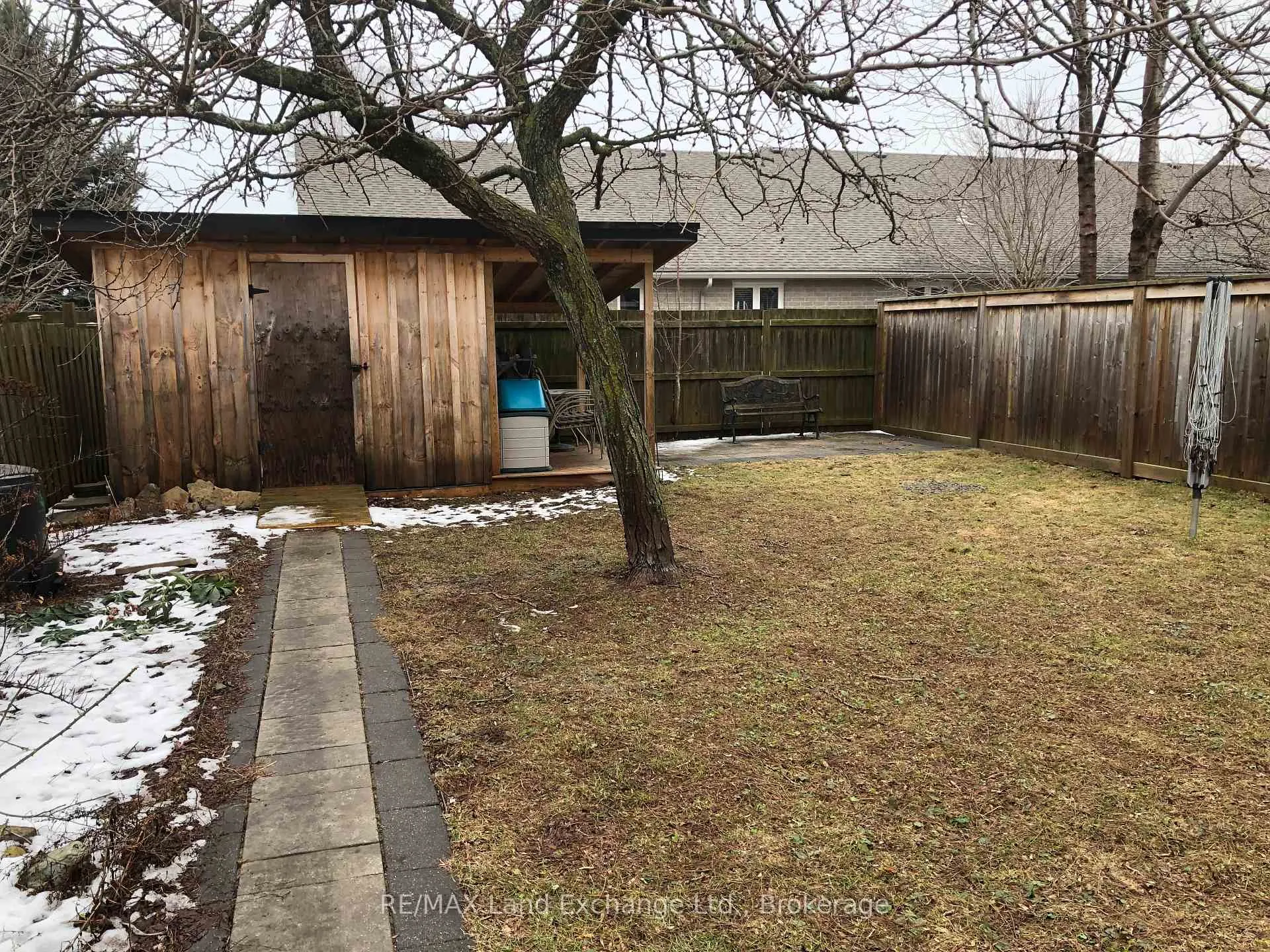 Photo 17 of 682 Kennard Crescent, Kincardine — HOMEH