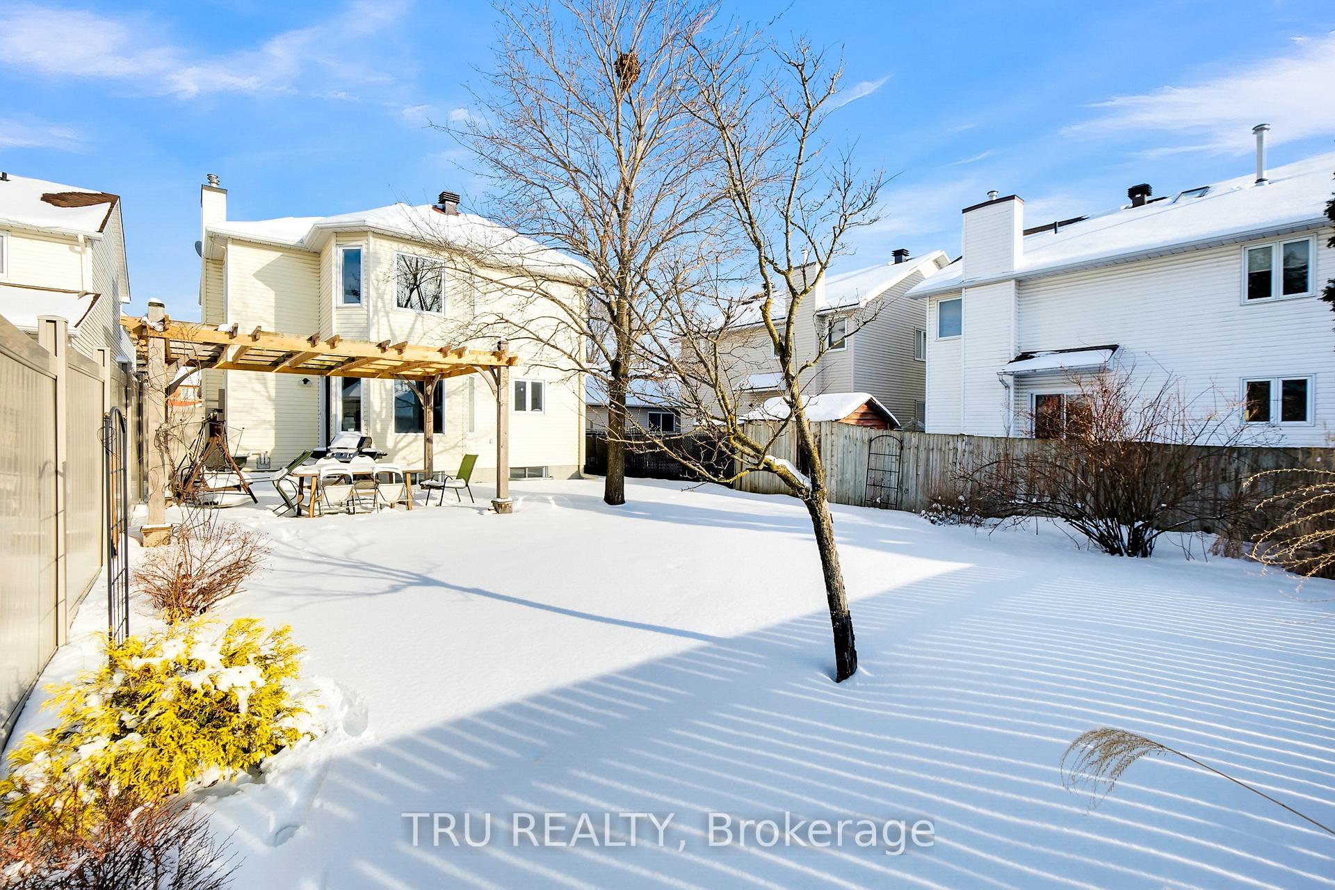 Photo 38 of 1965 Jasper Avenue, Ottawa, Ellwood — HOMEH