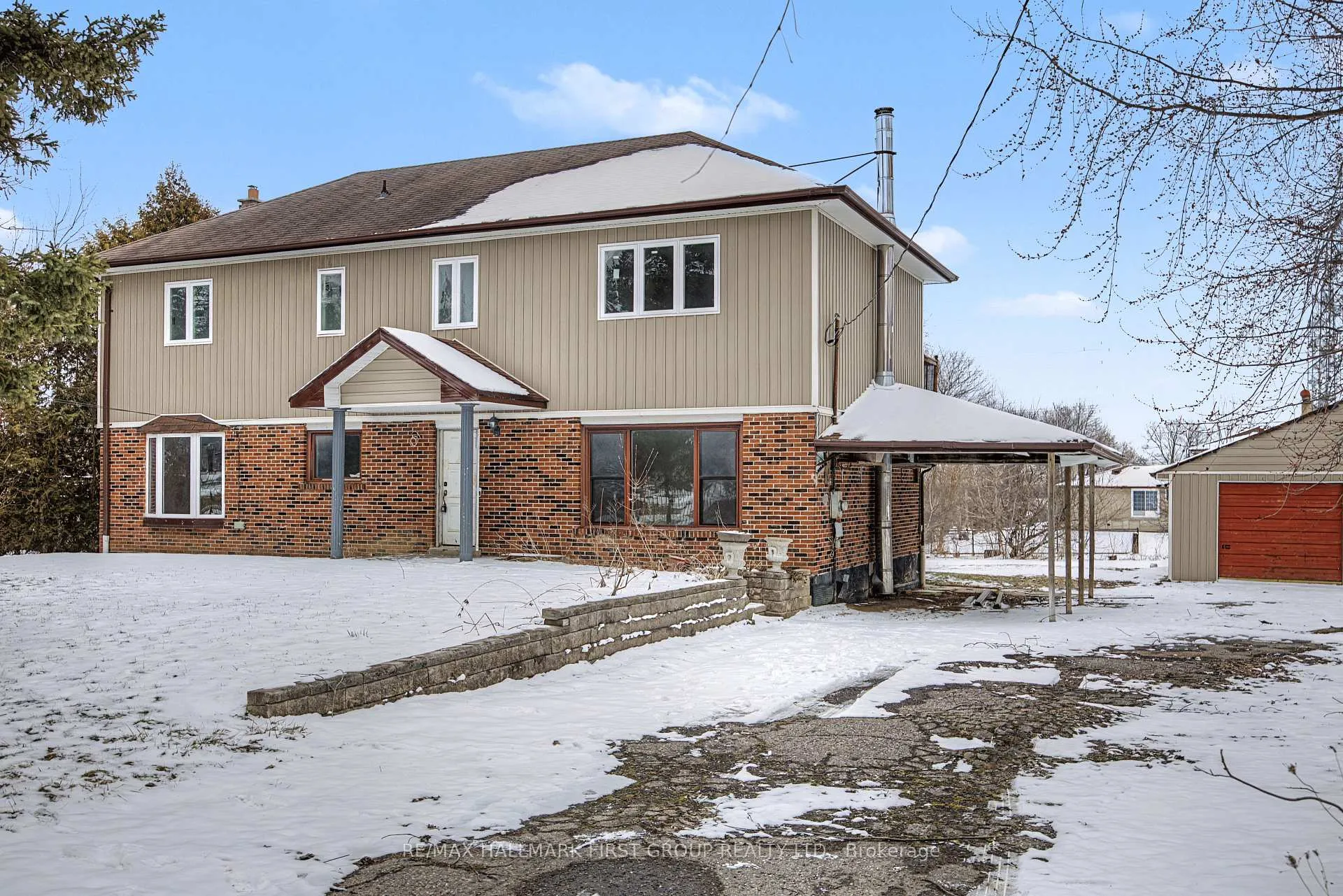 Photo 4 of 239 Davidson Street, Pickering, Rural Pickering — HOMEH