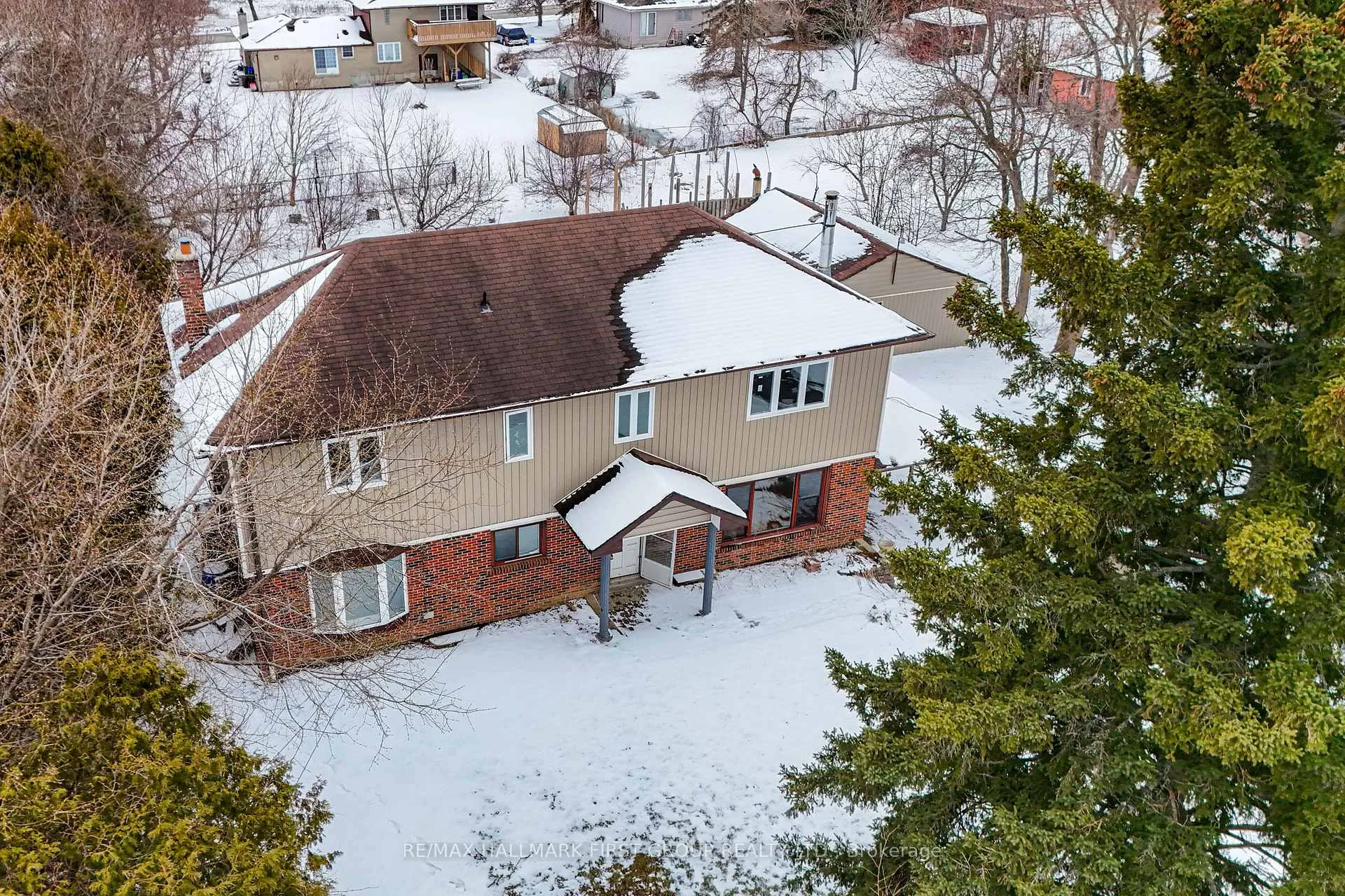 Photo 8 of 239 Davidson Street, Pickering, Rural Pickering — HOMEH