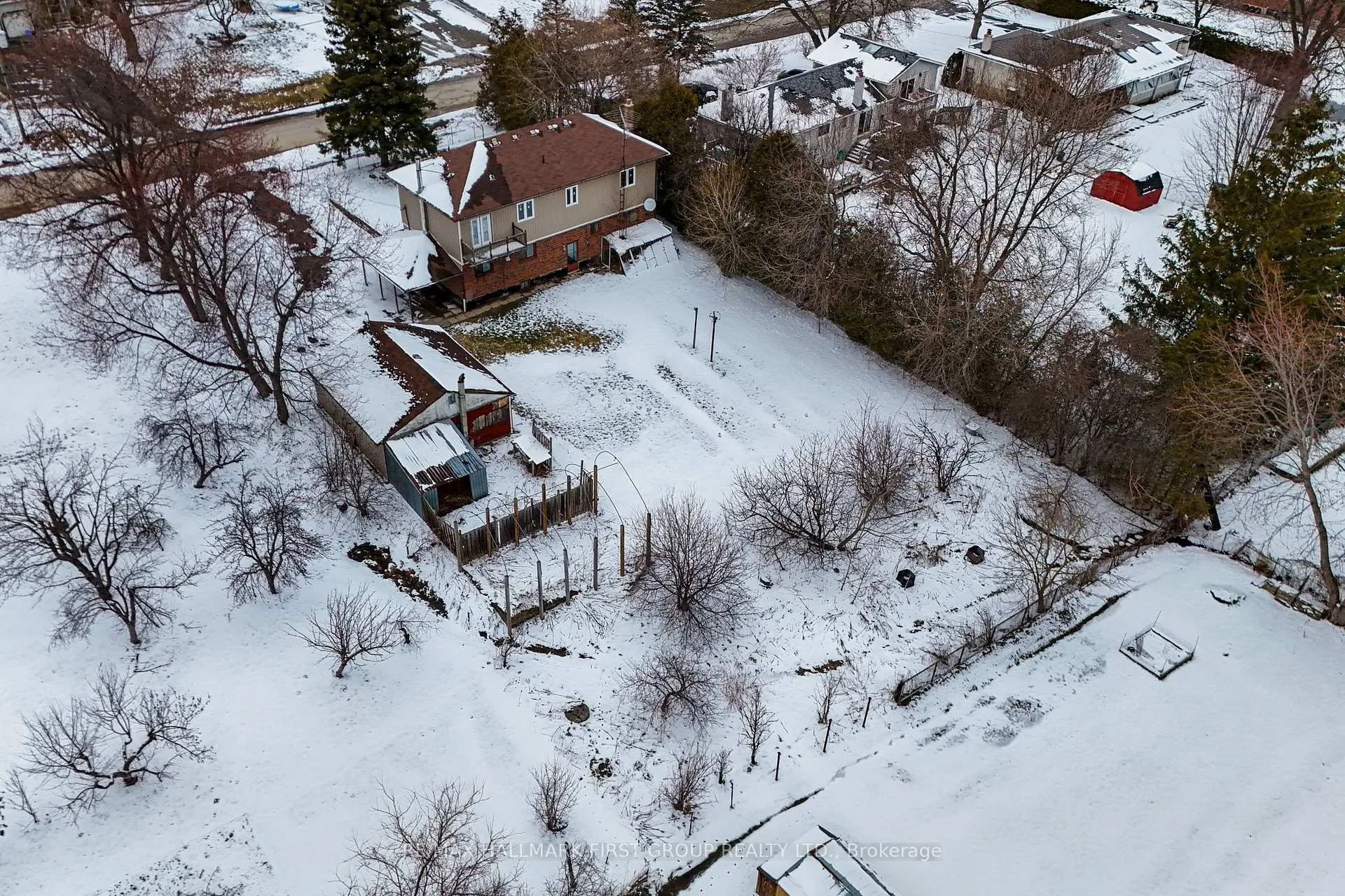 Photo 11 of 239 Davidson Street, Pickering, Rural Pickering — HOMEH