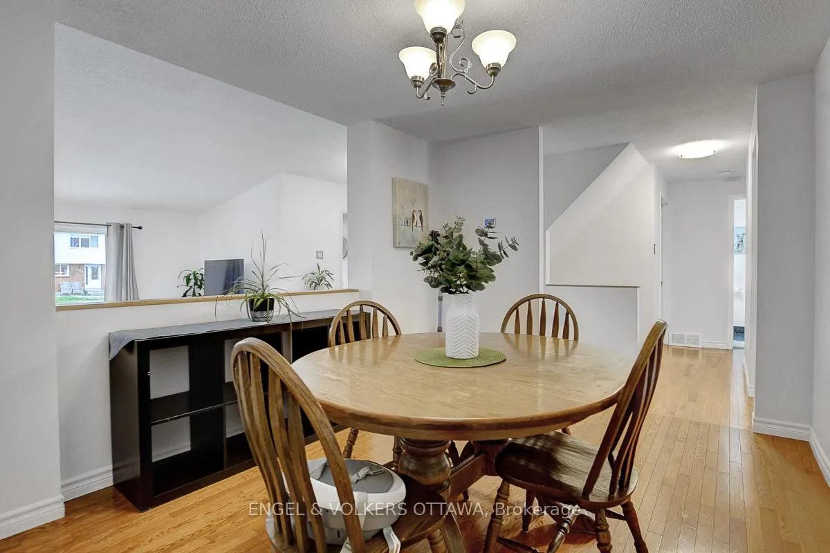 Photo 12 of 206 Sherway Drive, Ottawa, Barrhaven - Pheasant Run — HOMEH
