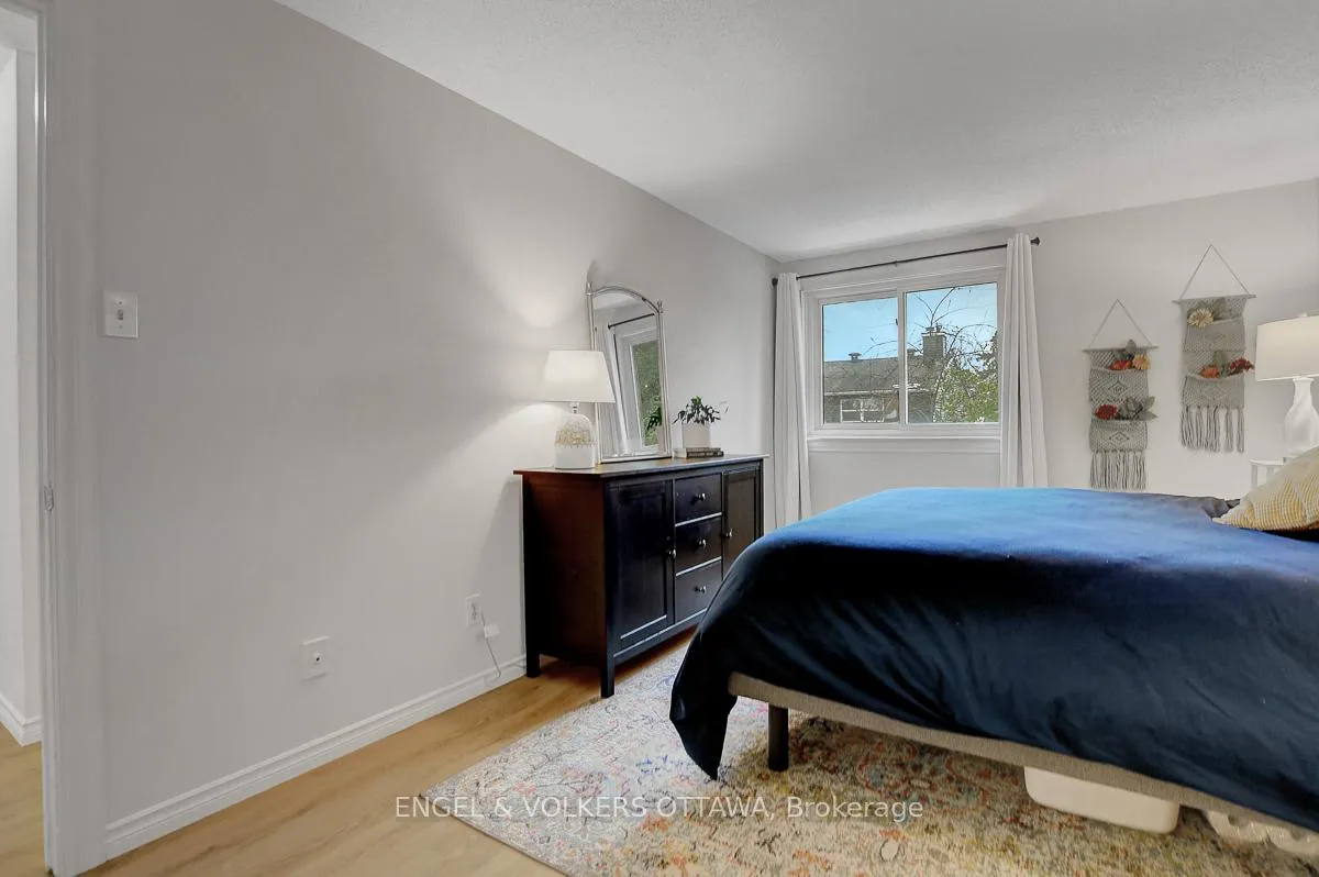 Photo 25 of 206 Sherway Drive, Ottawa, Barrhaven - Pheasant Run — HOMEH