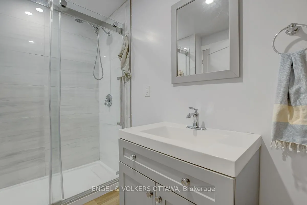 Photo 35 of 206 Sherway Drive, Ottawa, Barrhaven - Pheasant Run — HOMEH