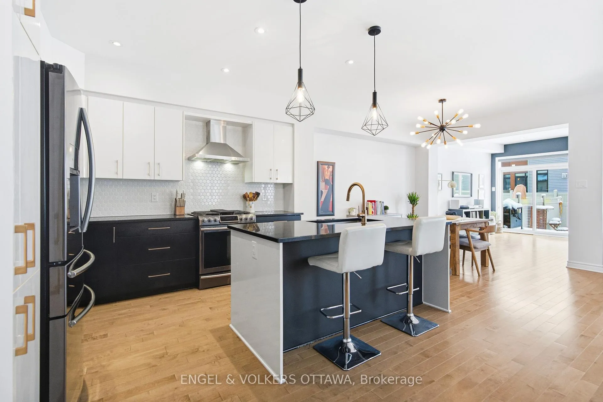 Photo 6 of 719 Twist Way, Ottawa, Kanata - Emerald Meadows/Trailwest — HOMEH