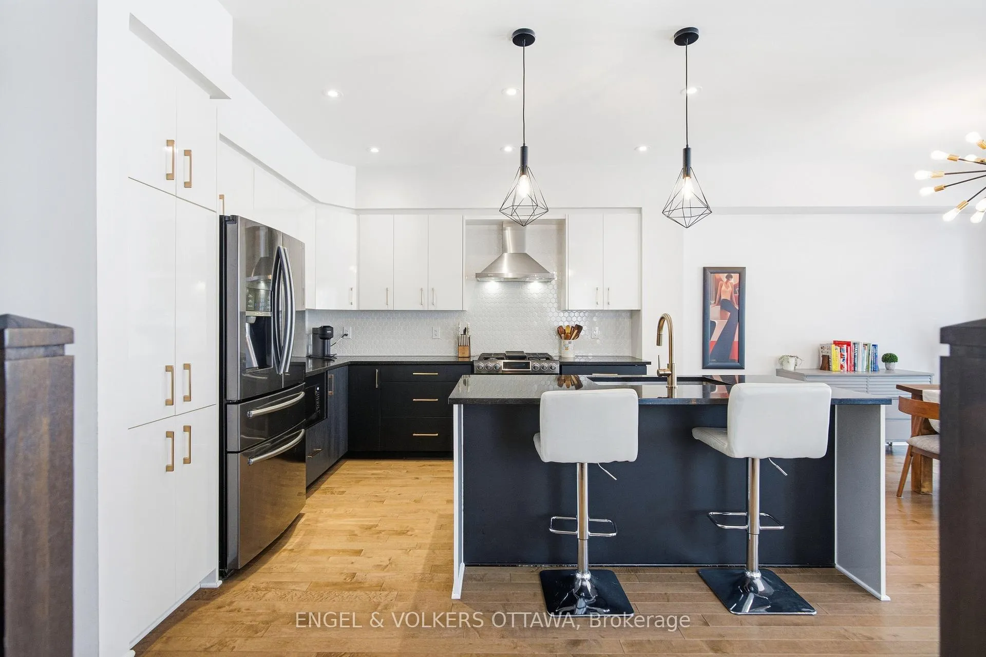 Photo 7 of 719 Twist Way, Ottawa, Kanata - Emerald Meadows/Trailwest — HOMEH