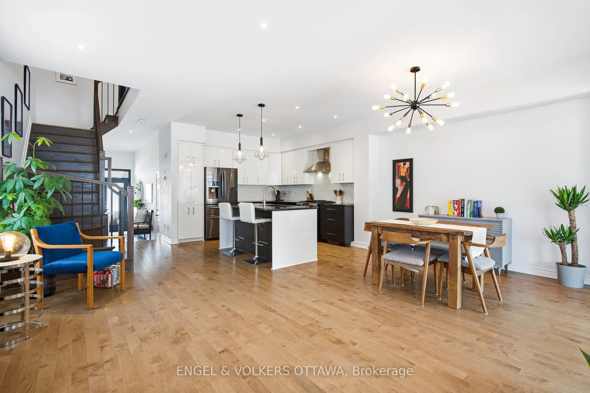 Photo 12 of 719 Twist Way, Ottawa, Kanata - Emerald Meadows/Trailwest — HOMEH