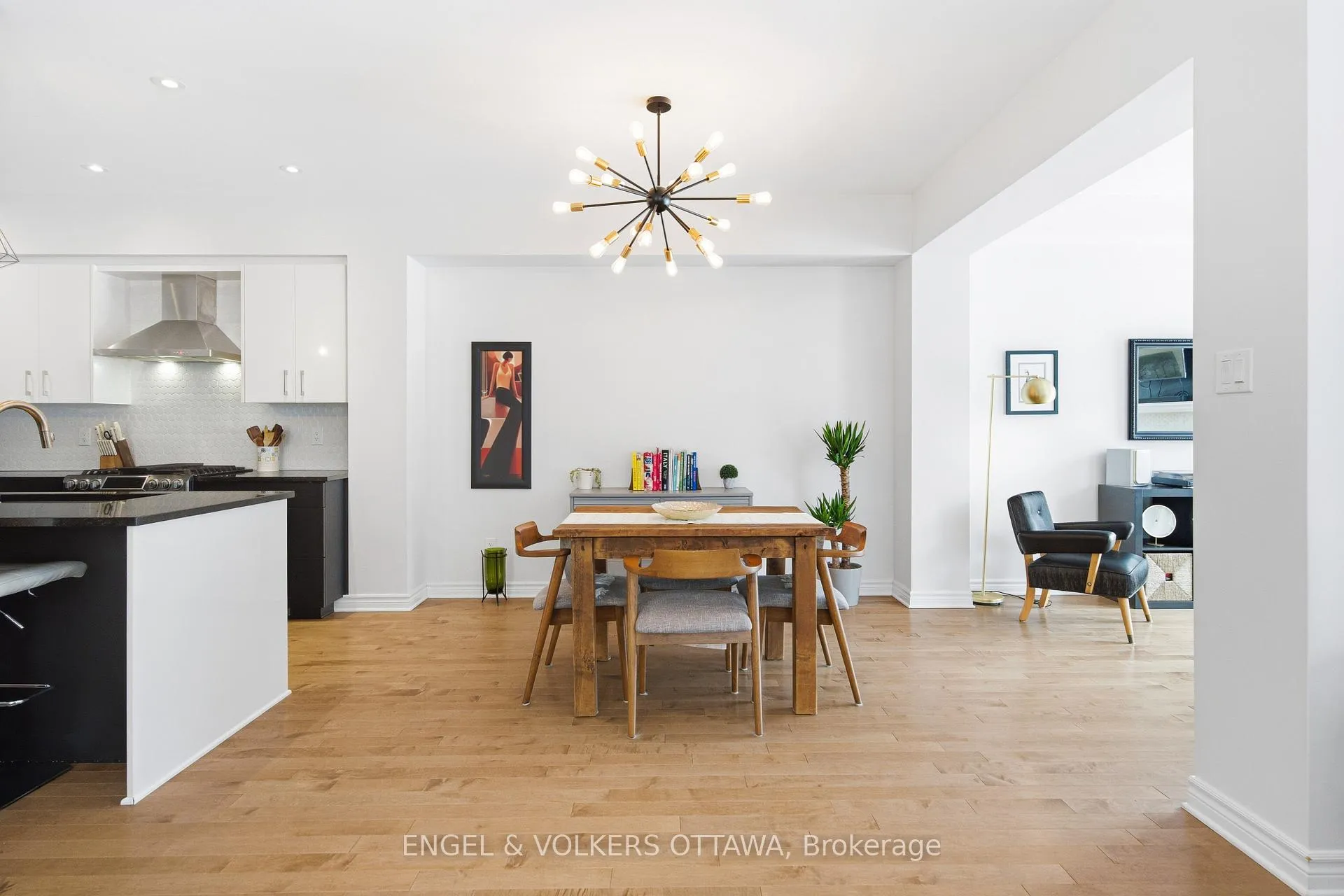 Photo 14 of 719 Twist Way, Ottawa, Kanata - Emerald Meadows/Trailwest — HOMEH