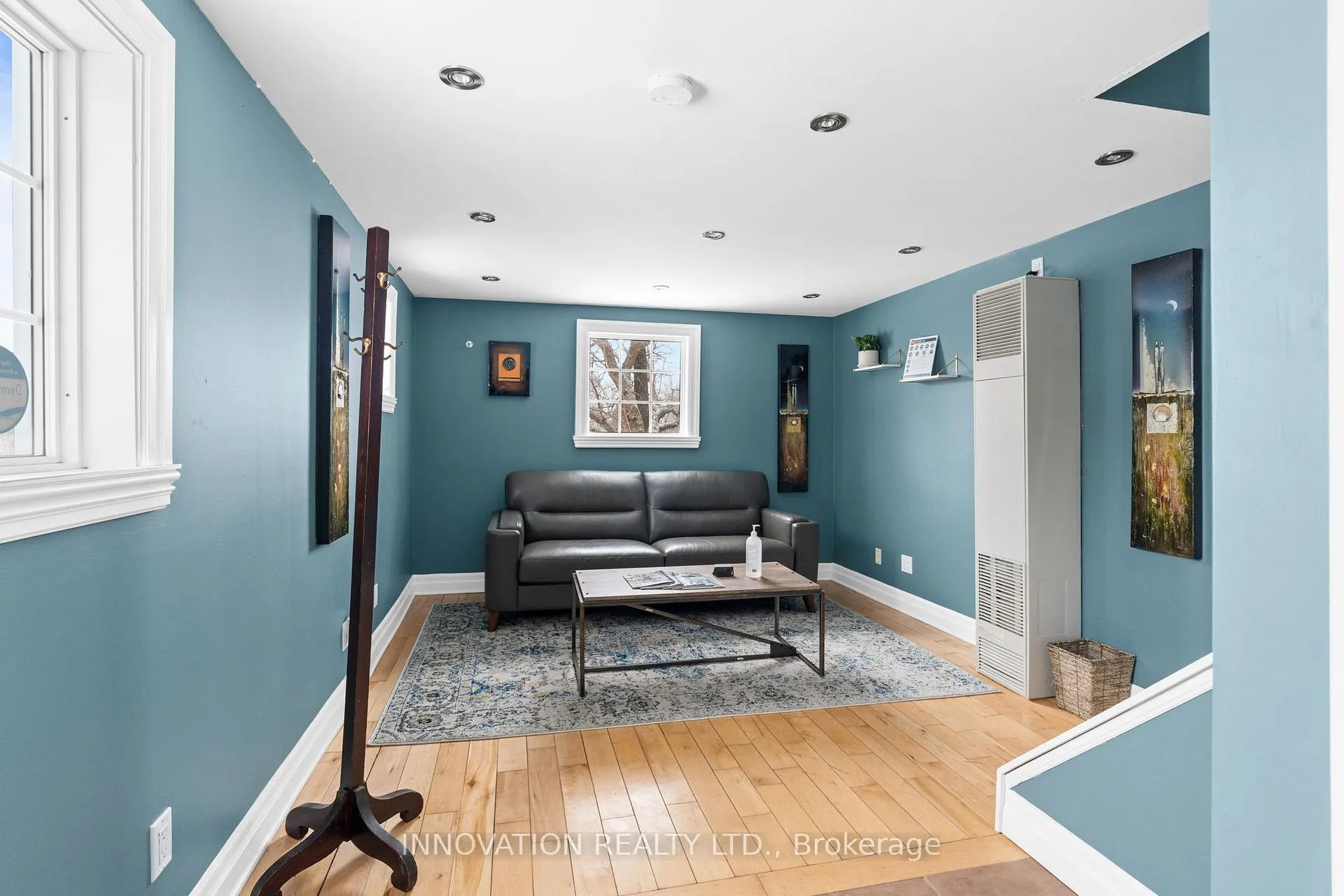 Photo 20 of 348 Donald B. Munro Drive, Ottawa, Carp — HOMEH