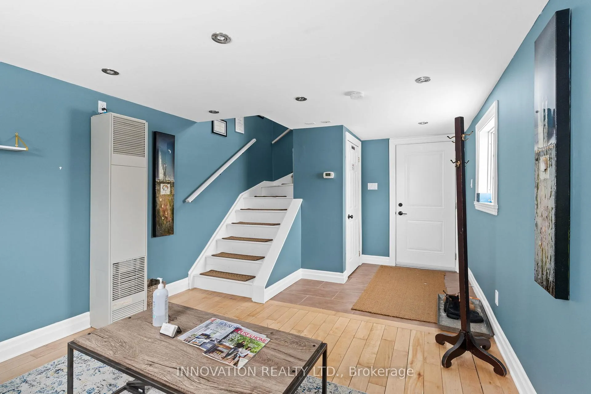 Photo 21 of 348 Donald B. Munro Drive, Ottawa, Carp — HOMEH