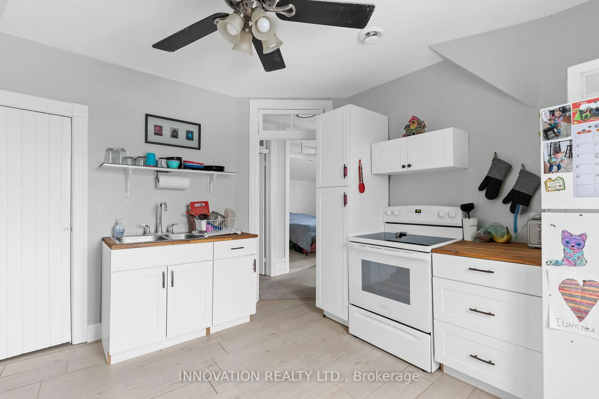 Photo 27 of 348 Donald B. Munro Drive, Ottawa, Carp — HOMEH