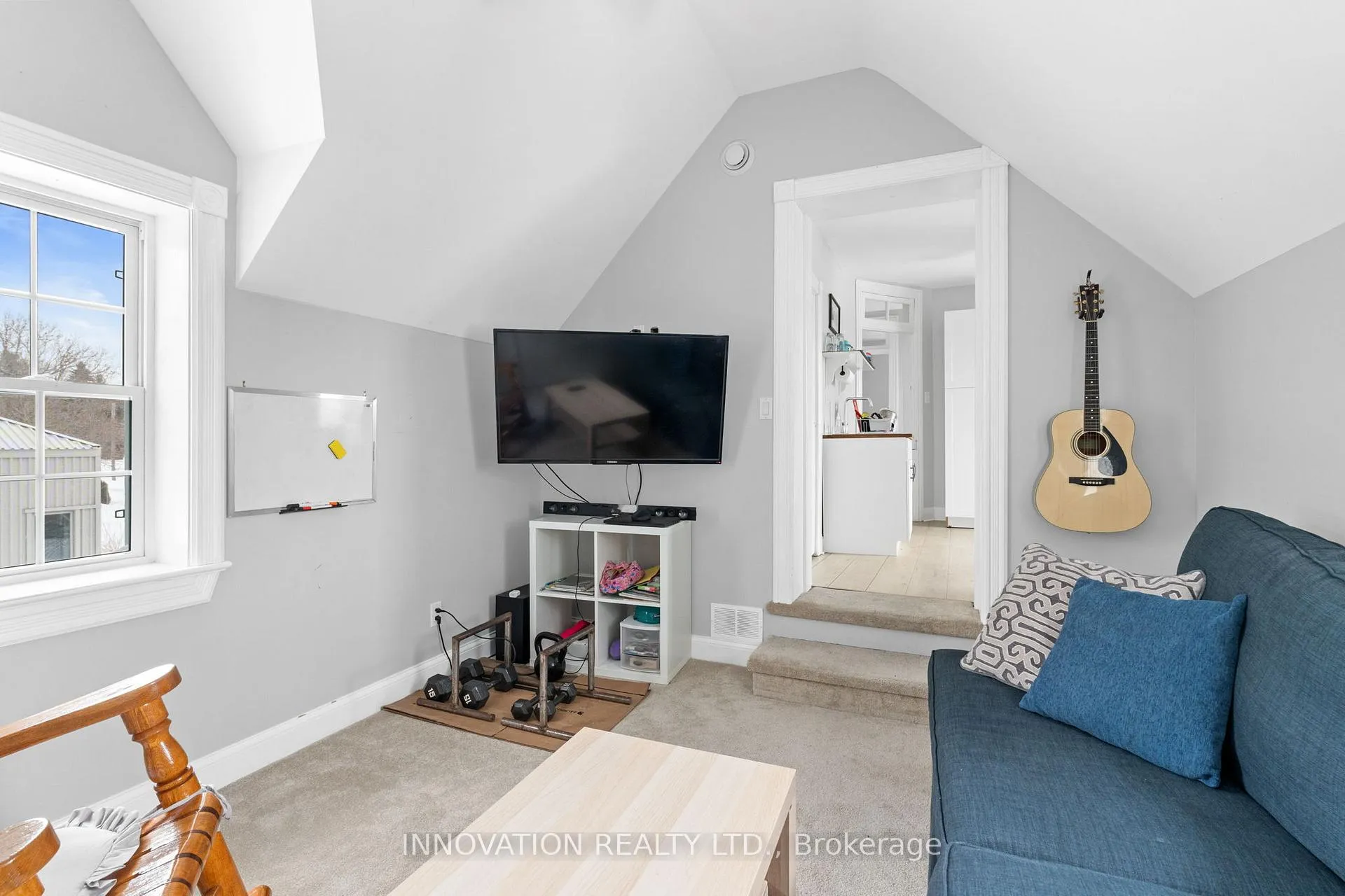 Photo 29 of 348 Donald B. Munro Drive, Ottawa, Carp — HOMEH